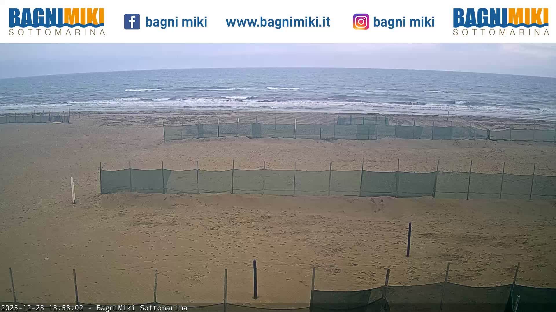 Venezia Sottomarina Miki Beach East View Live Cam - Venice, Veneto, Italy