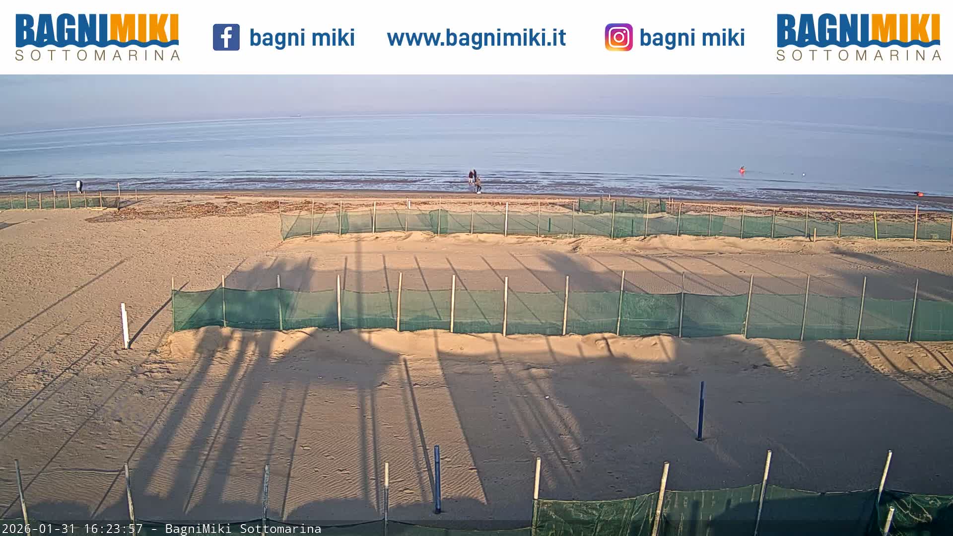 Venezia Sottomarina Miki Beach East View Live Cam - Venice, Veneto, Italy