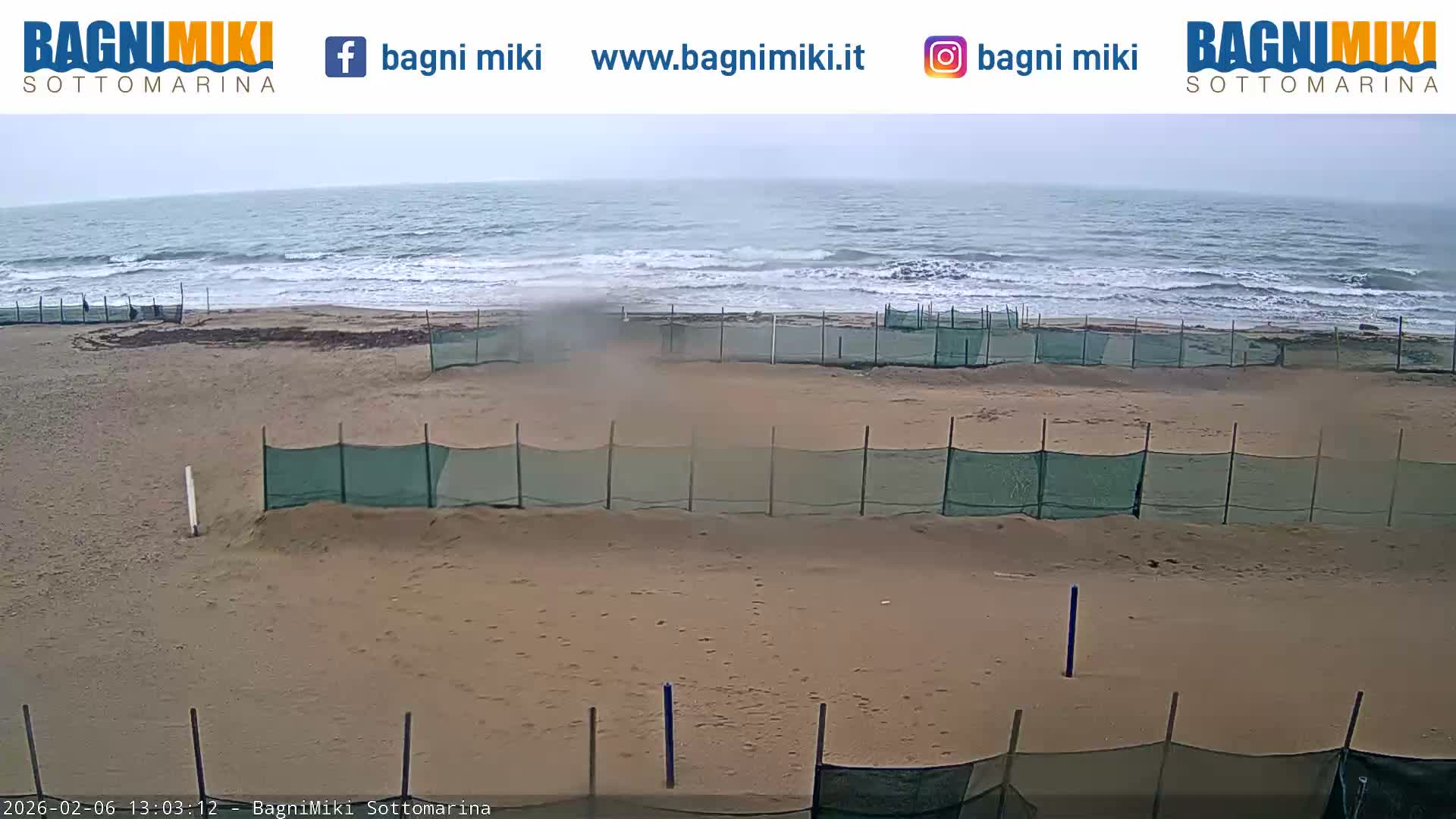 Venezia Sottomarina Miki Beach East View Live Cam - Venice, Veneto, Italy