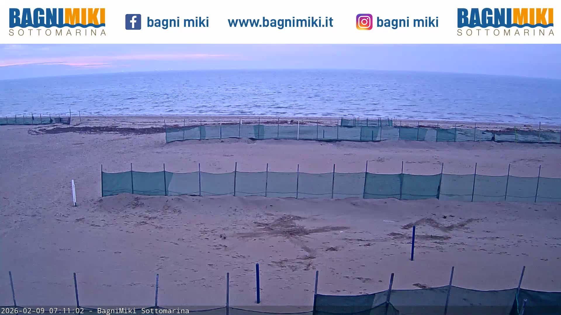 Venezia Sottomarina Miki Beach East View Live Cam - Venice, Veneto, Italy
