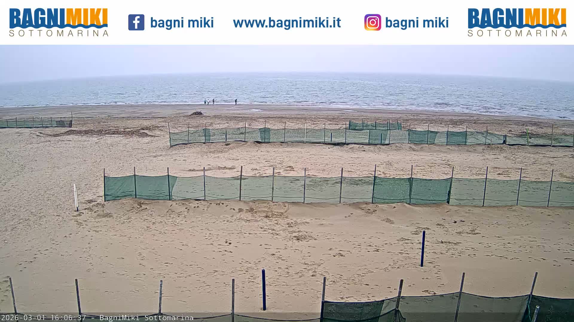 Venezia Sottomarina Miki Beach East View Live Cam - Venice, Veneto, Italy