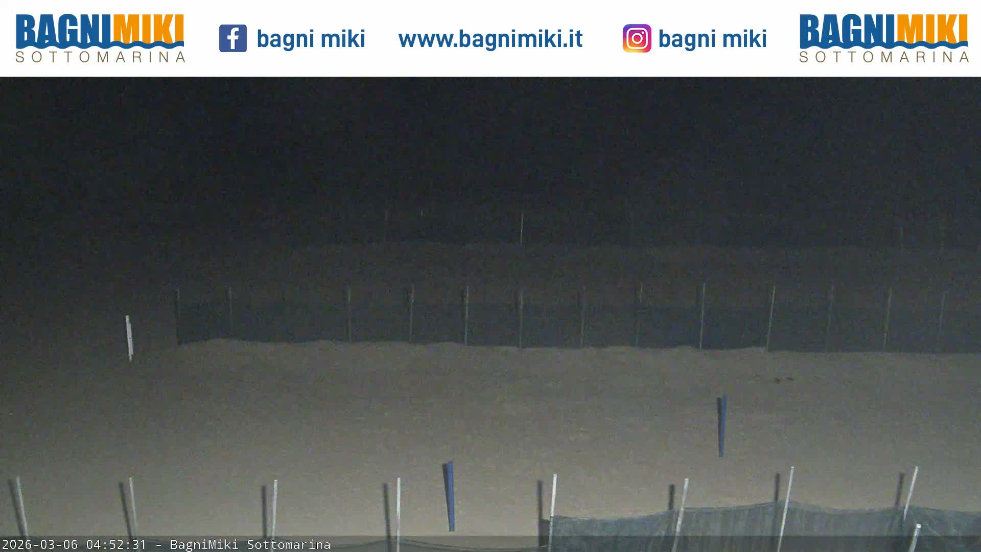 Venezia Sottomarina Miki Beach East View Live Cam - Venice, Veneto, Italy