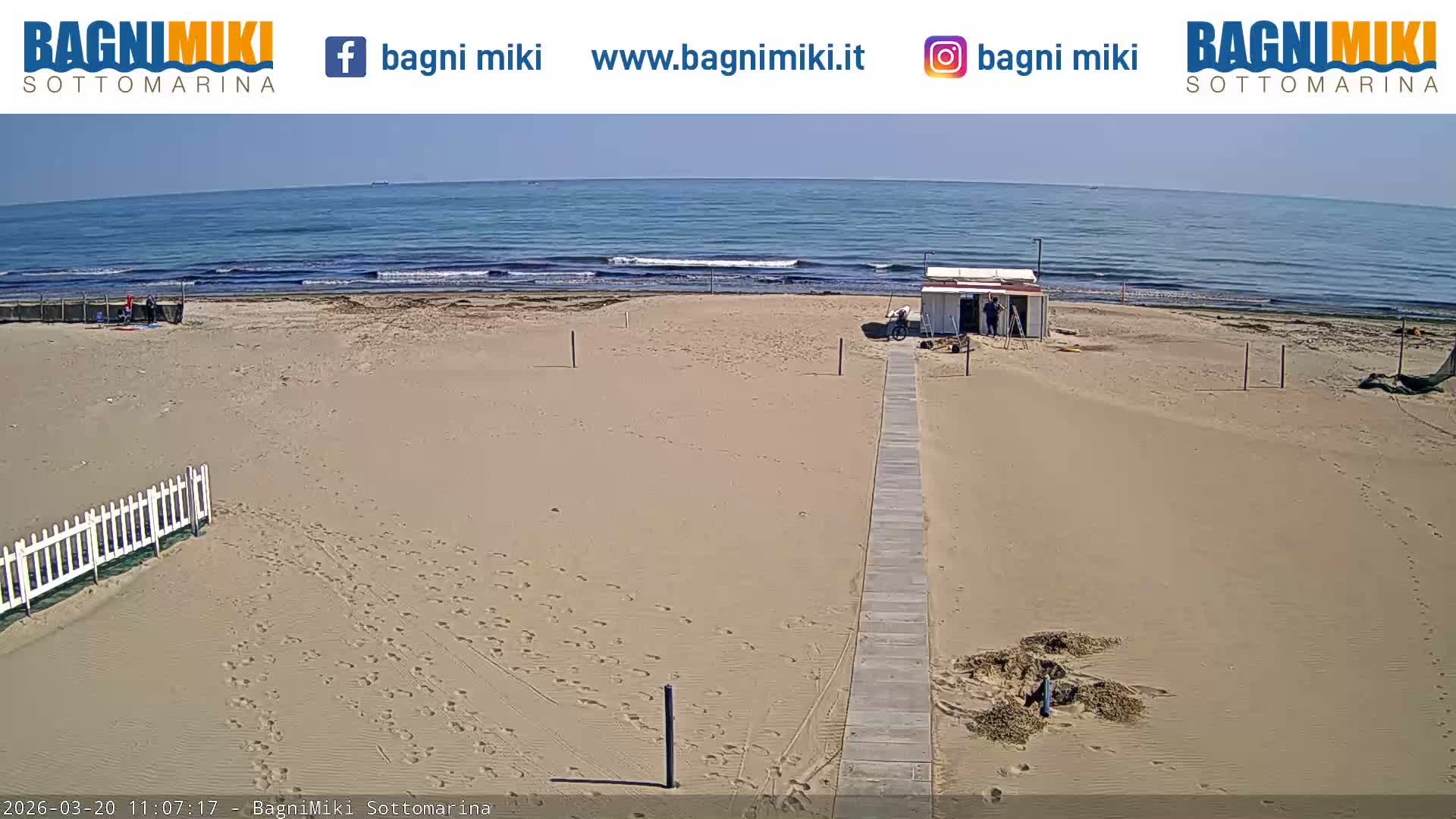 Venezia Sottomarina Miki Beach East View Live Cam - Venice, Veneto, Italy