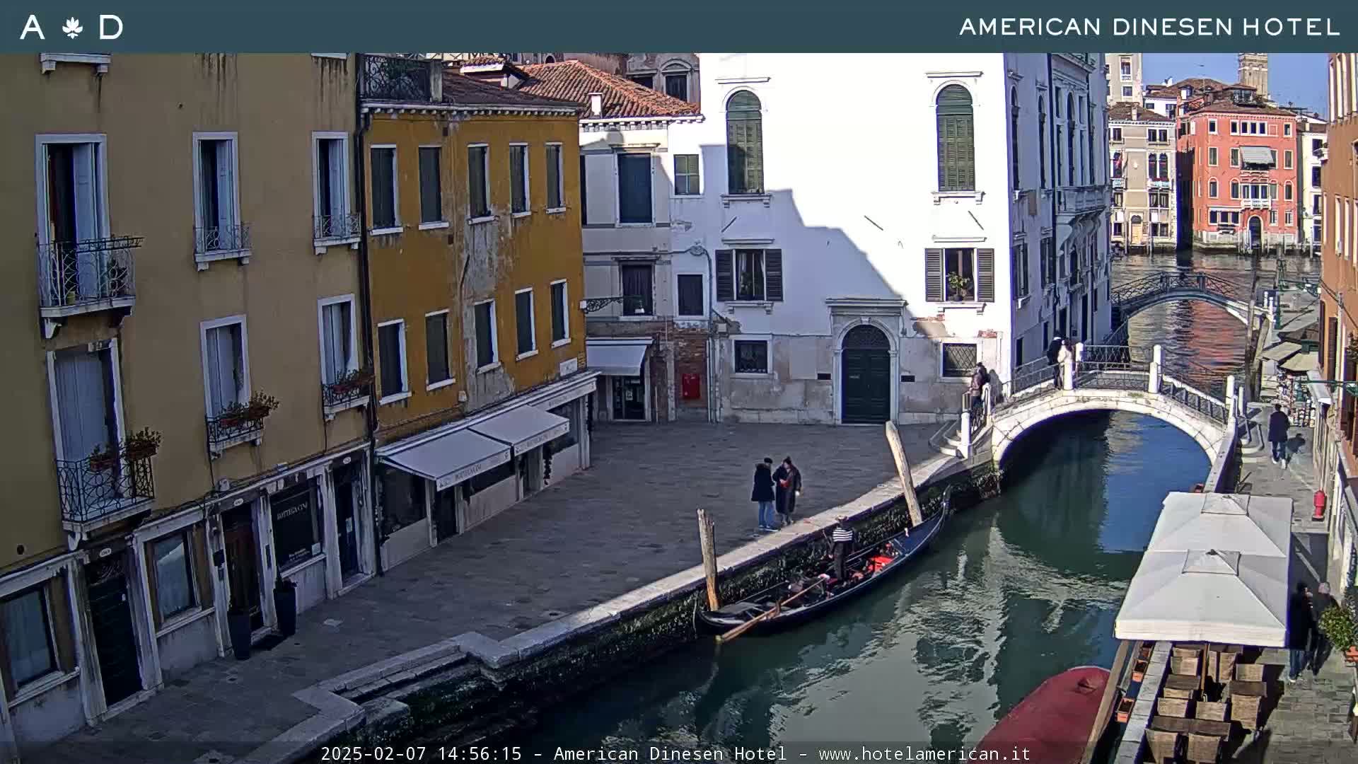Venice Dorsoduro Canal Live Cam - Veneto, Italy