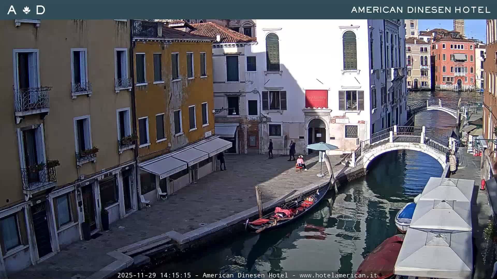 Venice Dorsoduro Canal Live Cam - Venice, Veneto, Italy