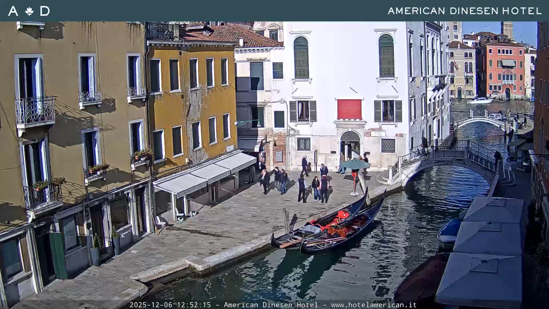 Venice Dorsoduro Canal Live Cam - Venice, Veneto, Italy