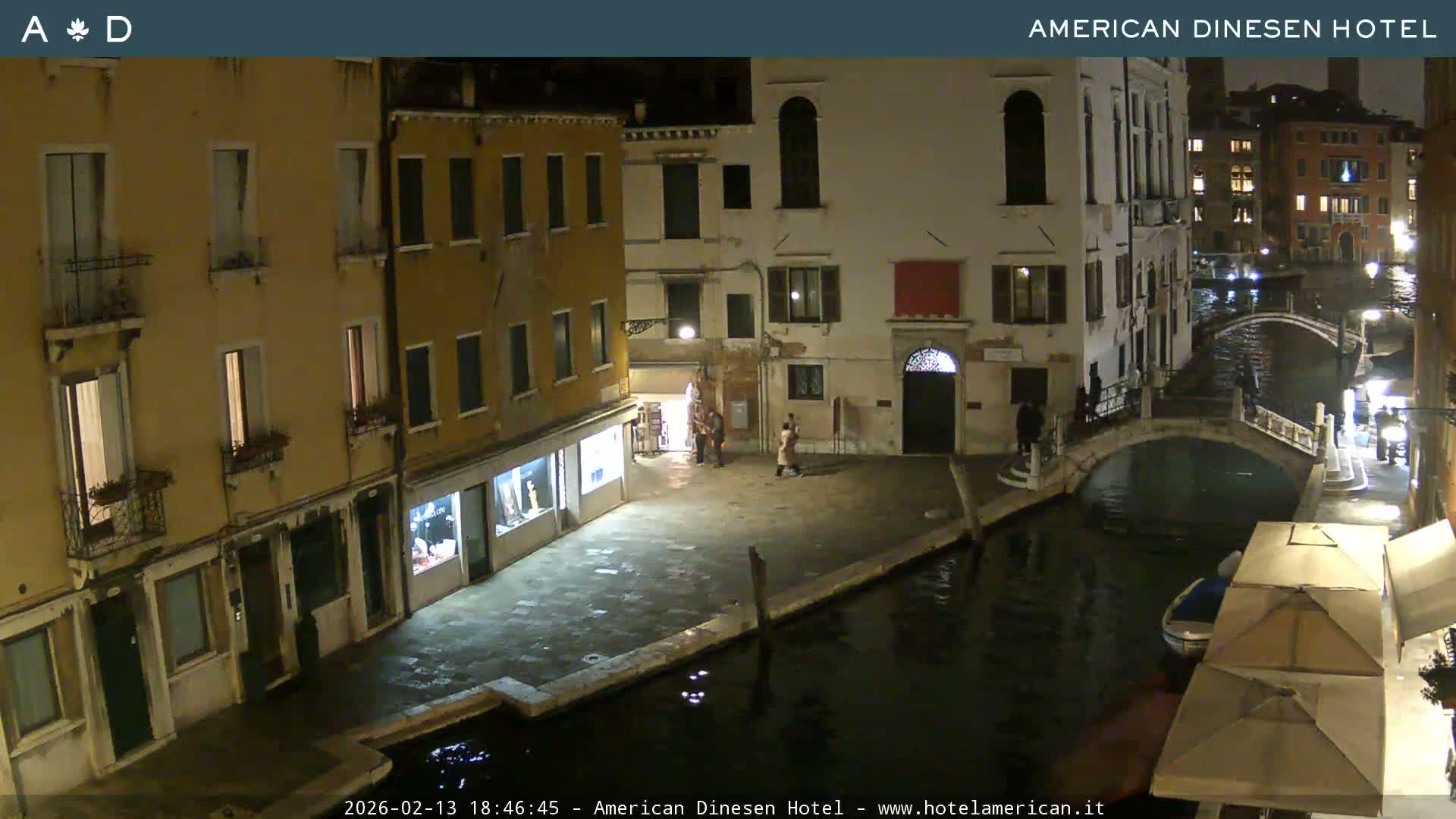 Venice Dorsoduro Canal Live Cam - Venice, Veneto, Italy
