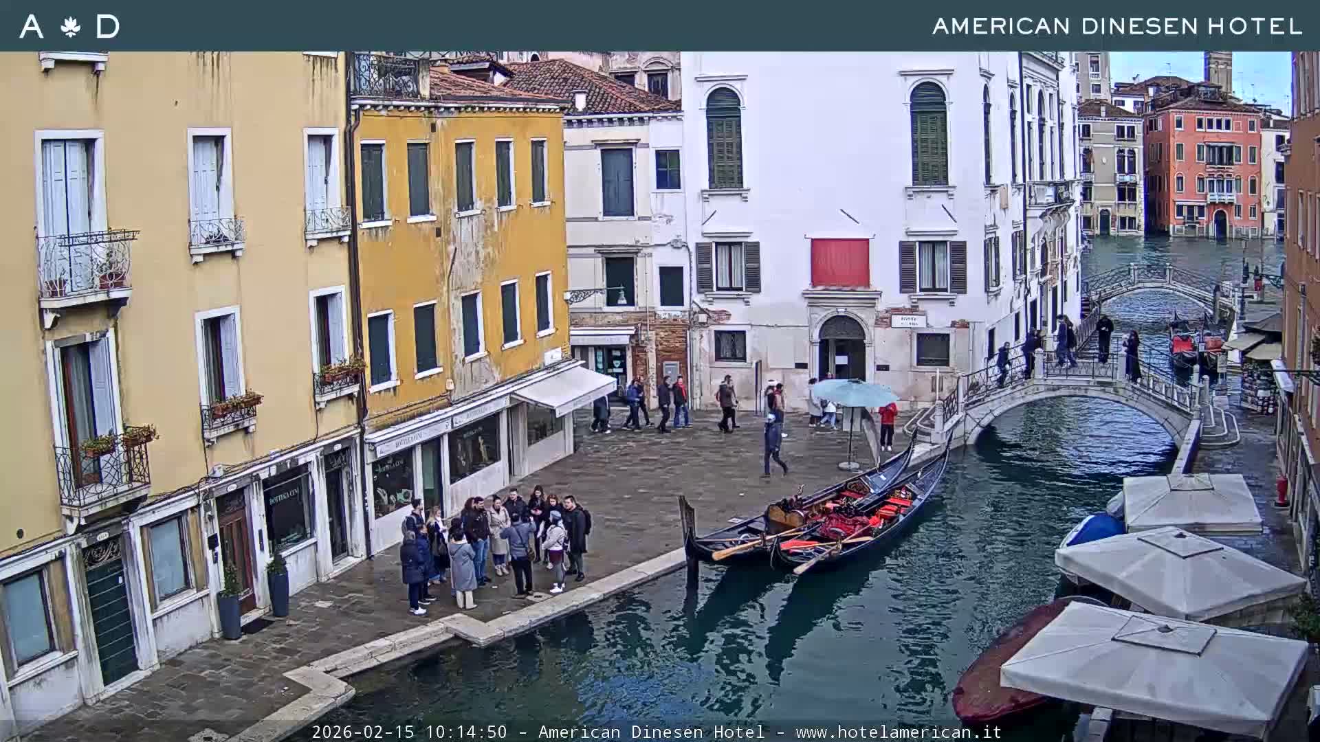 Venice Dorsoduro Canal Live Cam - Venice, Veneto, Italy