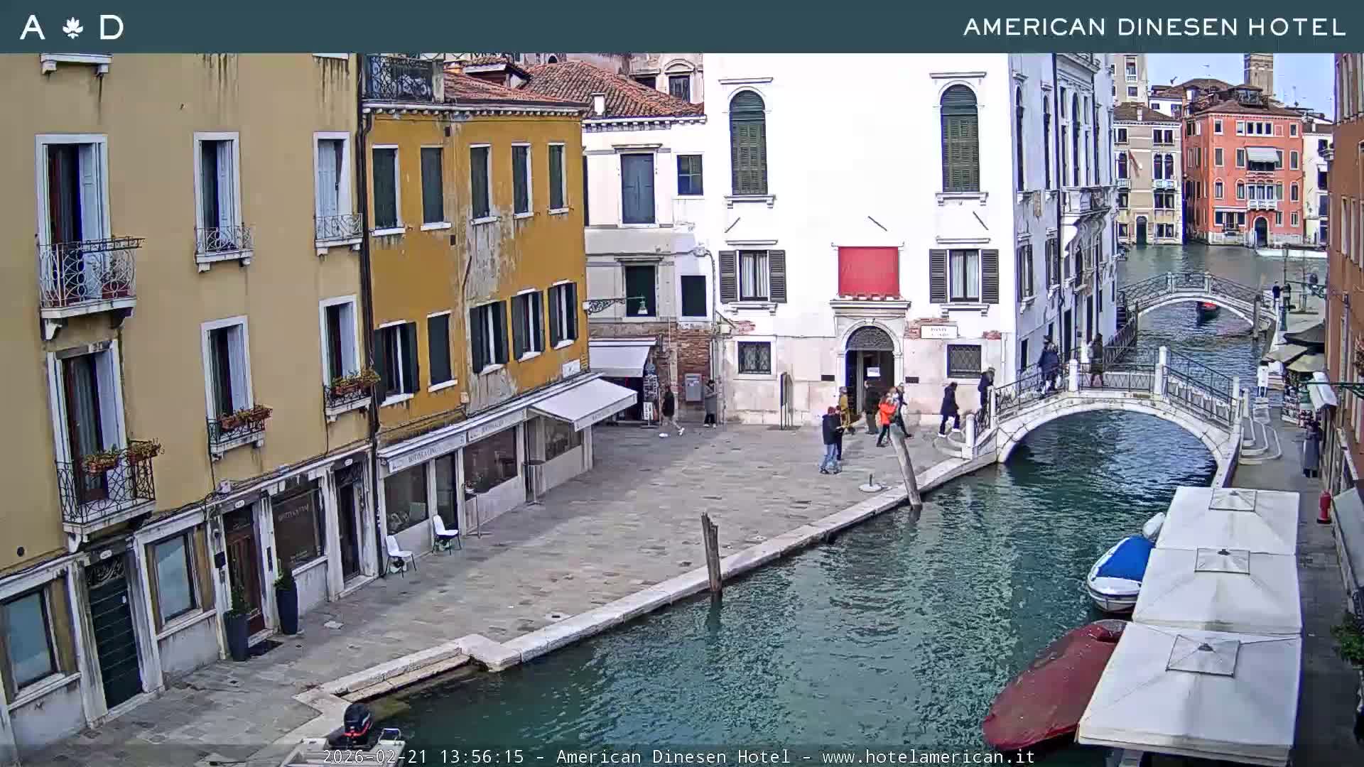 Venice Dorsoduro Canal Live Cam - Venice, Veneto, Italy