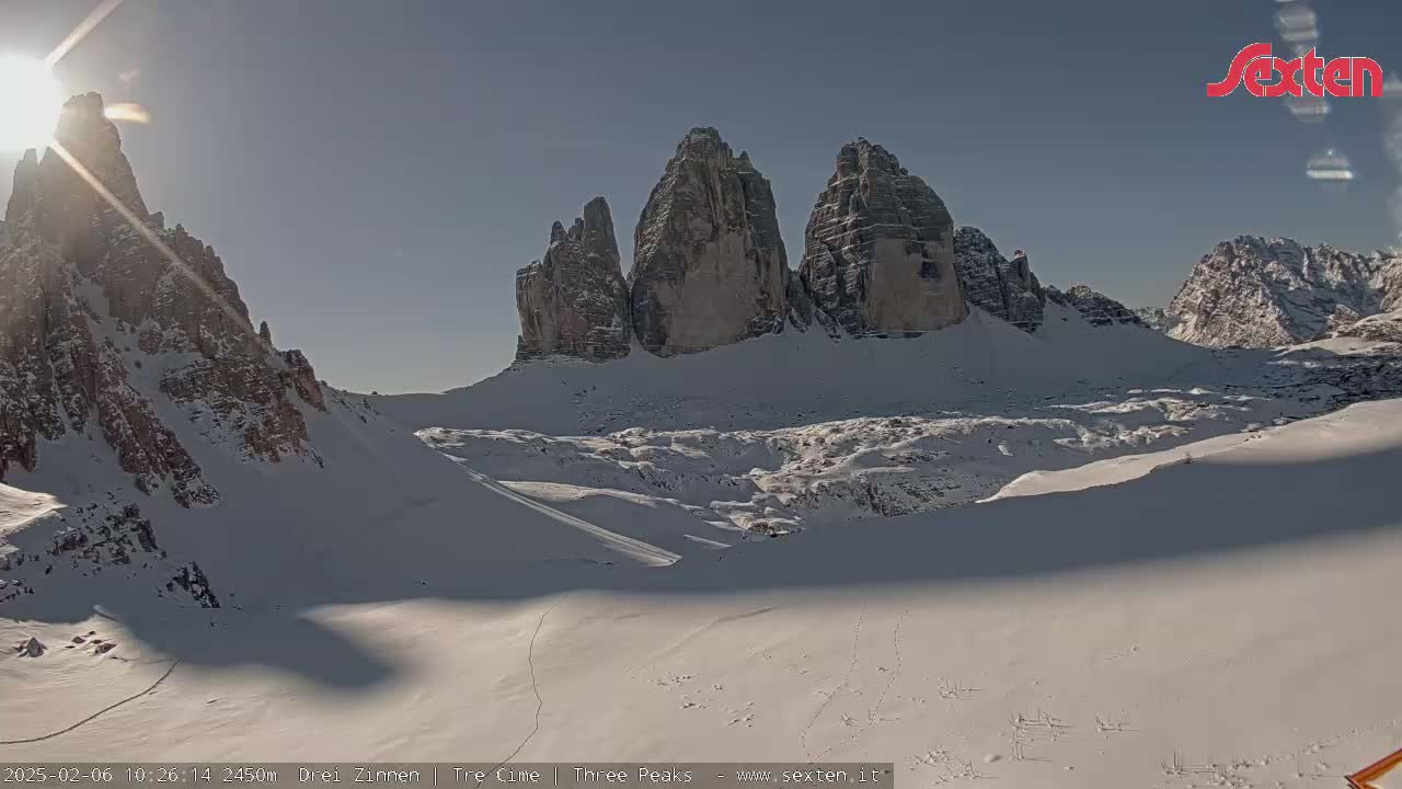 3 Zinnen Dolomites ,Tre Cime di Lavaredo (Three Peaks of Lavaredo) Live Cam - Belluno, Veneto, Italy