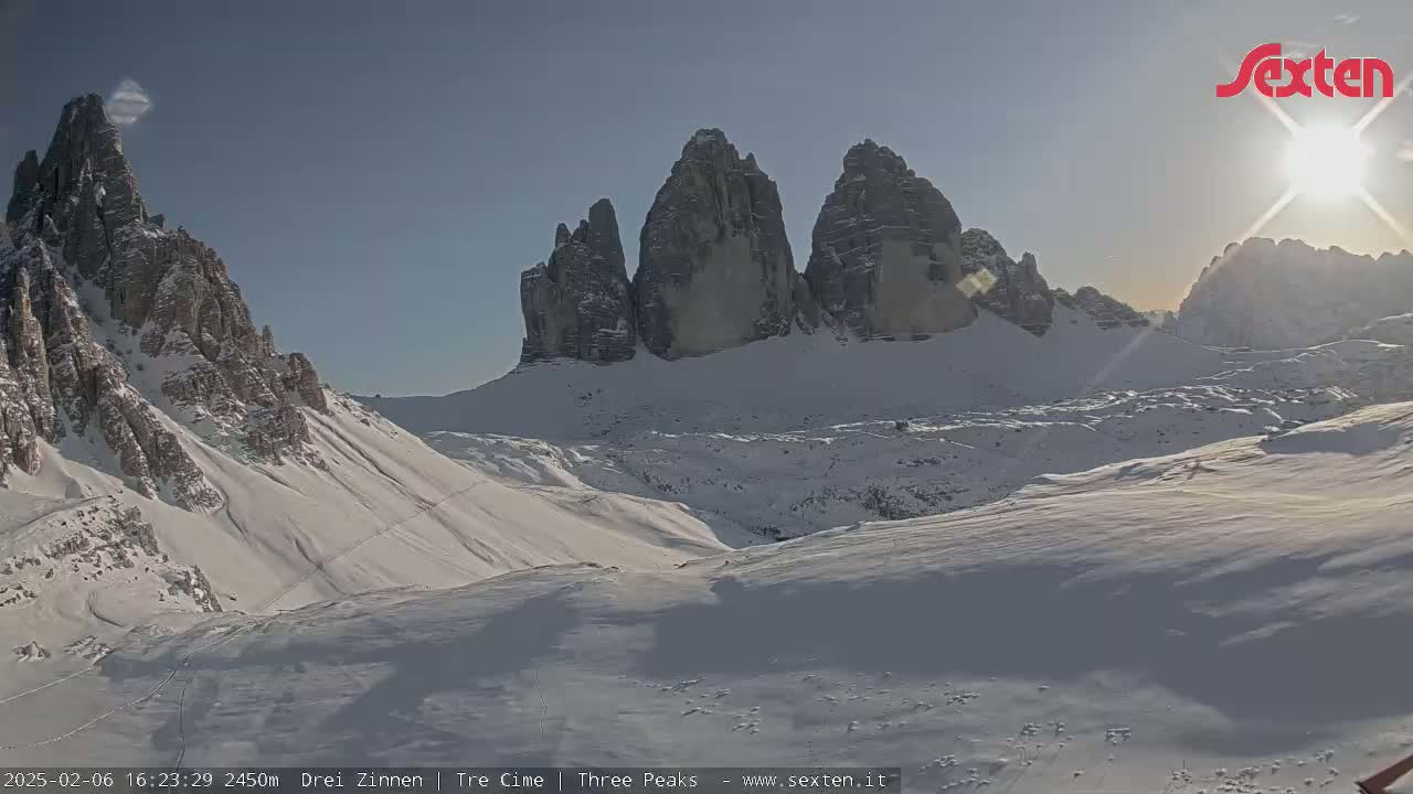 3 Zinnen Dolomites ,Tre Cime di Lavaredo (Three Peaks of Lavaredo) Live Cam - Belluno, Veneto, Italy