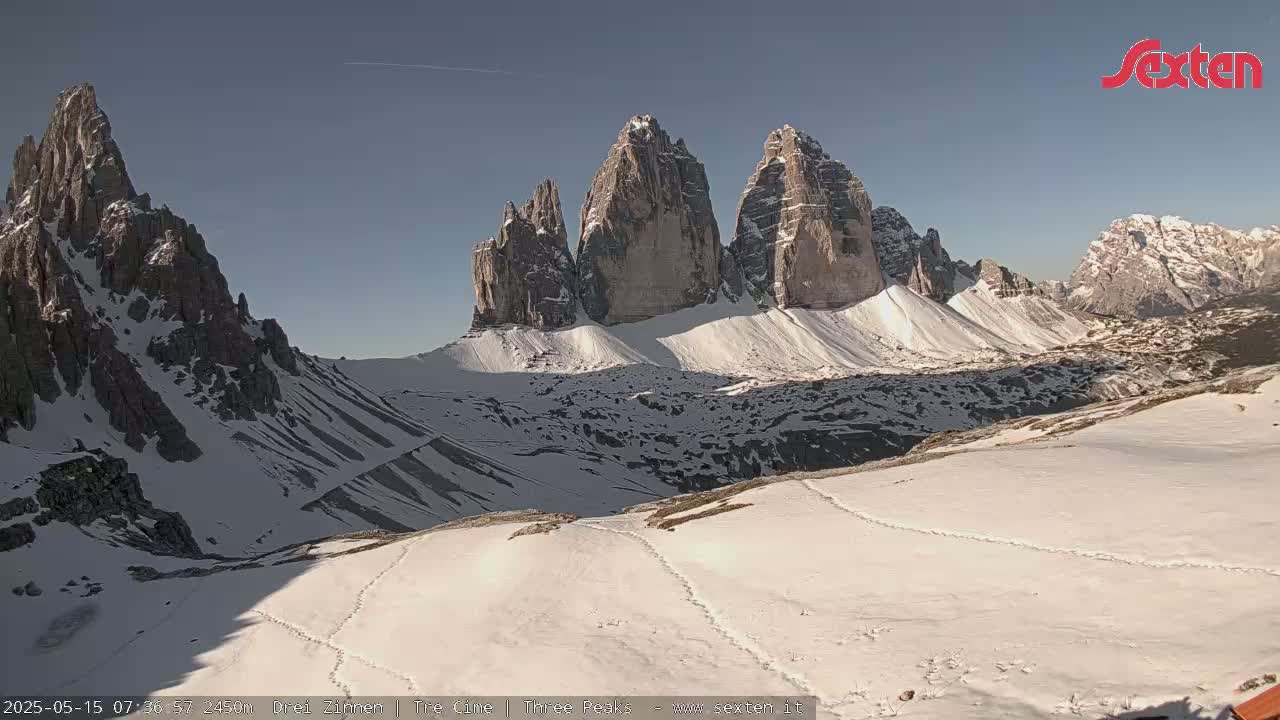 3 Zinnen Dolomites ,Tre Cime di Lavaredo (Three Peaks of Lavaredo) Live Cam - Belluno, Veneto, Italy