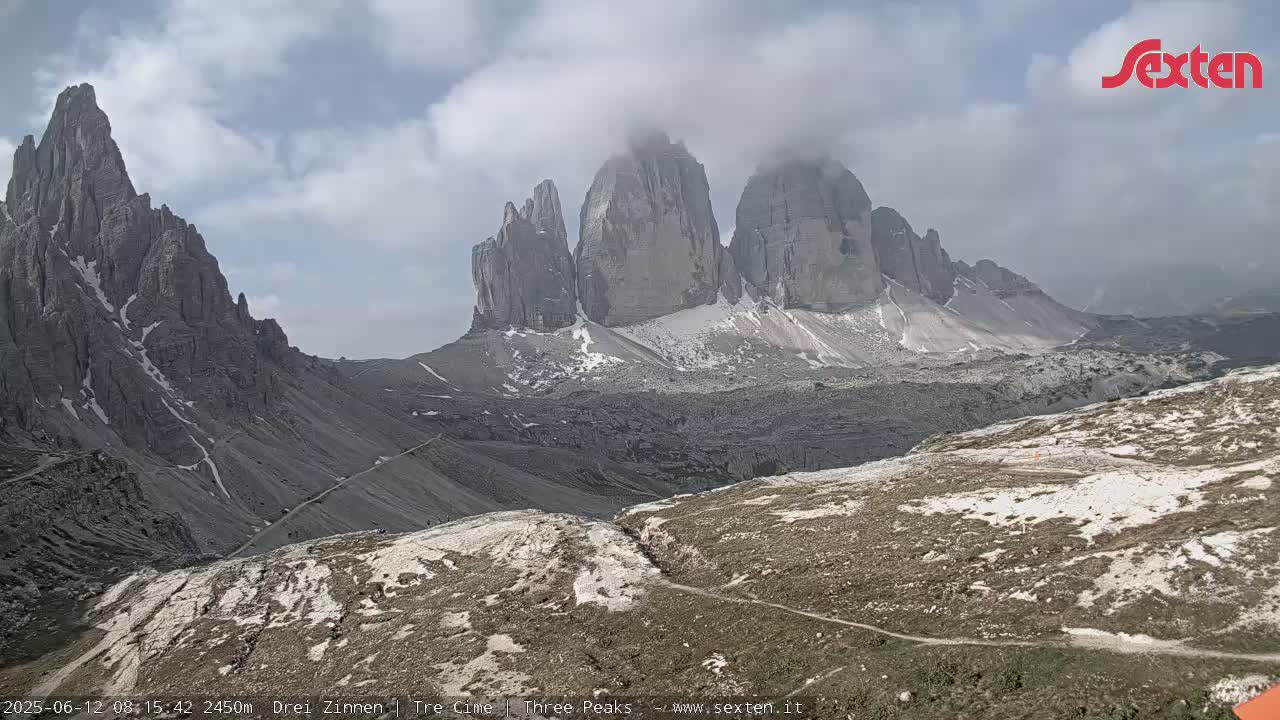 3 Zinnen Dolomites ,Tre Cime di Lavaredo (Three Peaks of Lavaredo) Live Cam - Belluno, Veneto, Italy