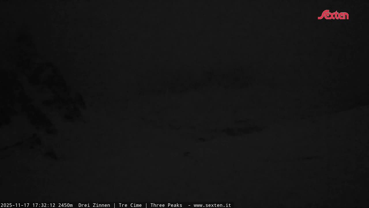 3 Zinnen Dolomites ,Tre Cime di Lavaredo (Three Peaks of Lavaredo) Live Cam - Belluno, Veneto, Italy
