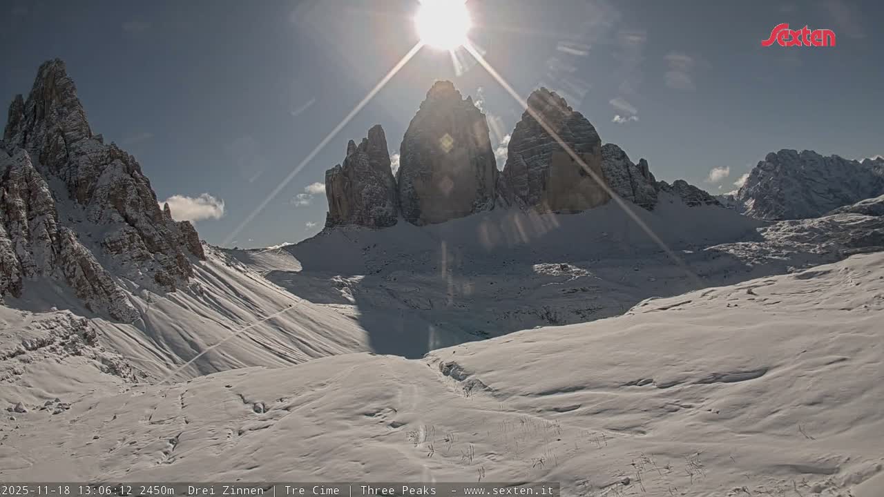3 Zinnen Dolomites ,Tre Cime di Lavaredo (Three Peaks of Lavaredo) Live Cam - Belluno, Veneto, Italy