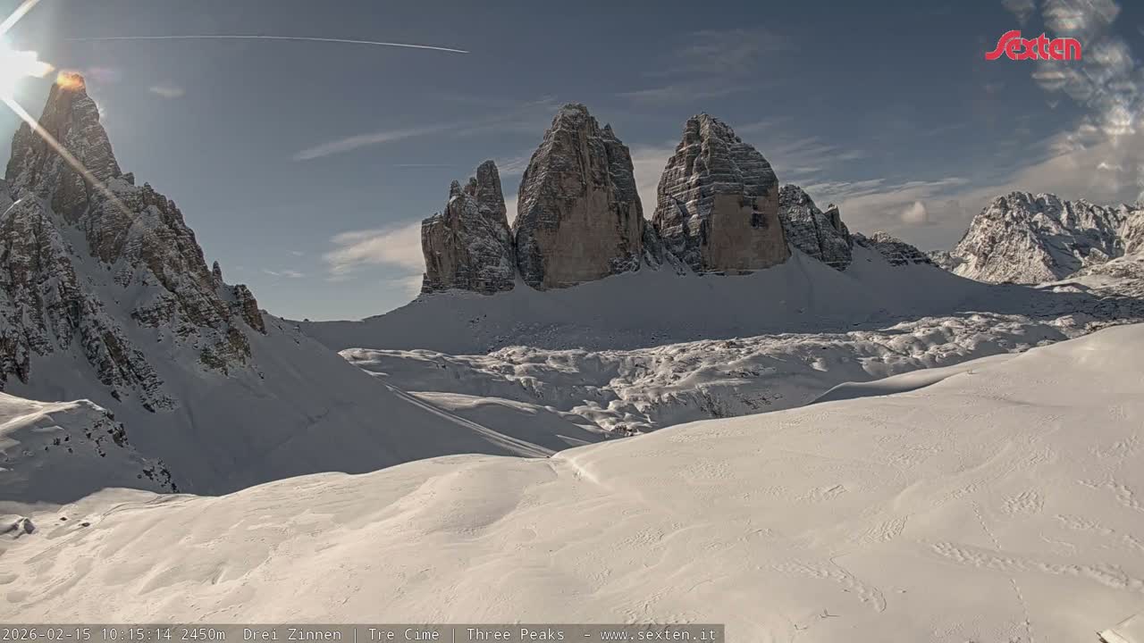 3 Zinnen Dolomites ,Tre Cime di Lavaredo (Three Peaks of Lavaredo) Live Cam - Belluno, Veneto, Italy