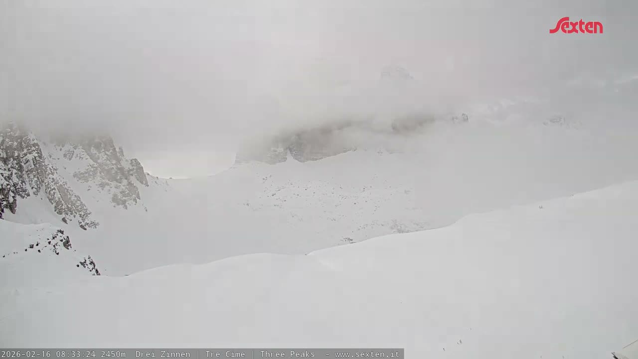 3 Zinnen Dolomites ,Tre Cime di Lavaredo (Three Peaks of Lavaredo) Live Cam - Belluno, Veneto, Italy