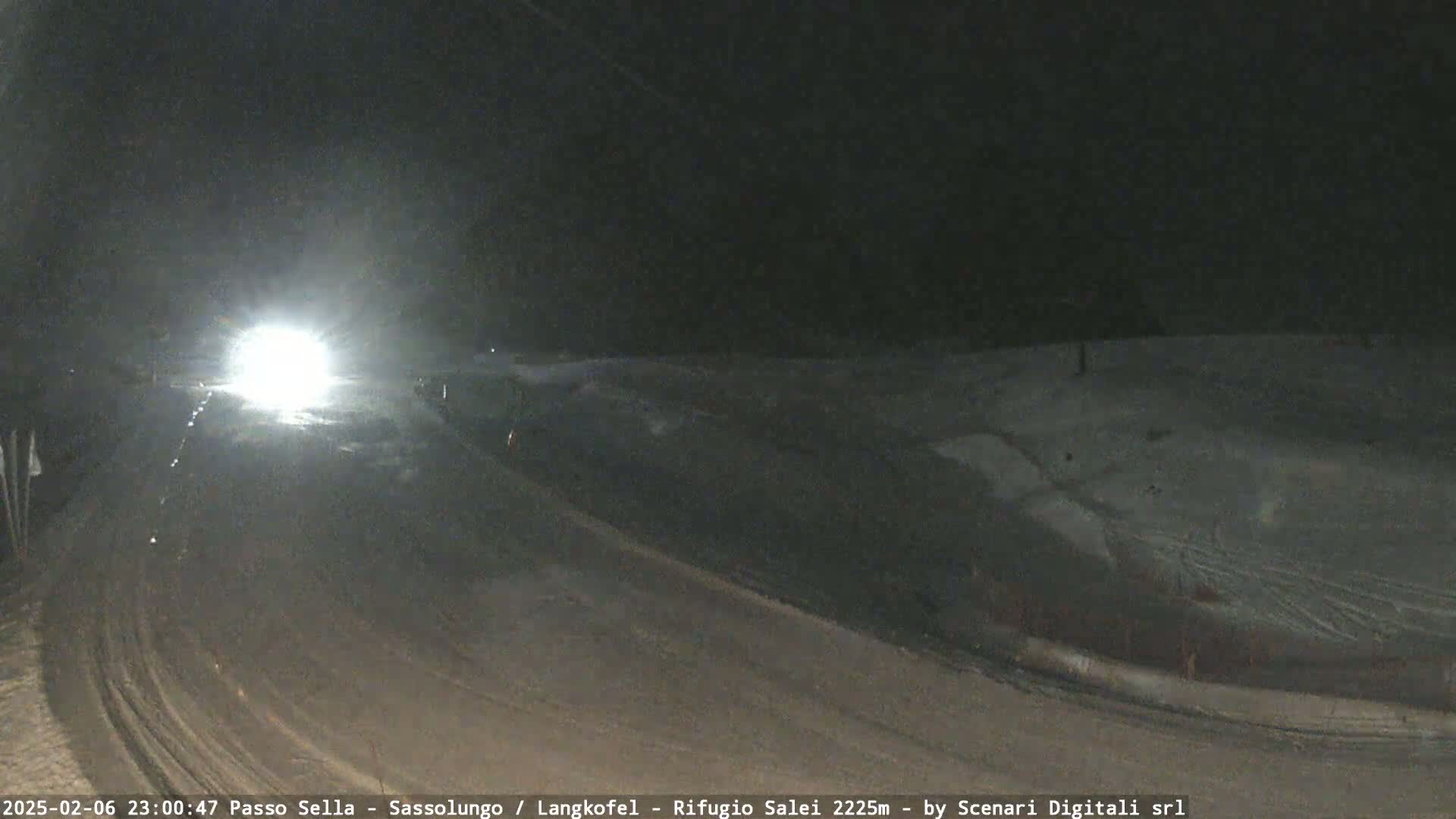 Sassolungo , Langkofel - Passo Sella Ski Slopes Dolomites Live Cam  - Bolzano, Trentino-South Tyrol, Italy