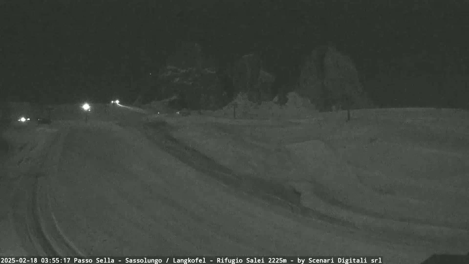 Sassolungo , Langkofel - Passo Sella Ski Slopes Dolomites Live Cam  - Bolzano, Trentino-South Tyrol, Italy