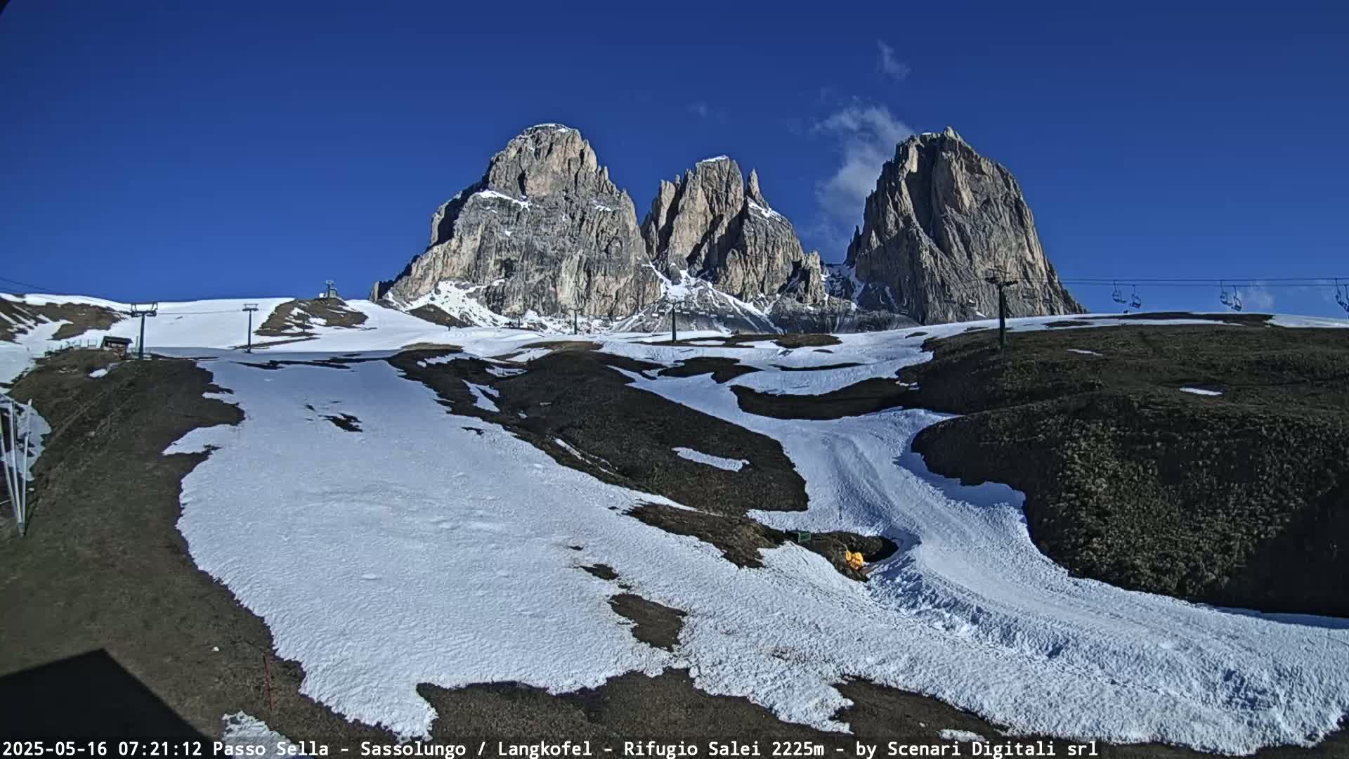 Sassolungo , Langkofel - Passo Sella Ski Slopes Dolomites Live Cam  - Bolzano, Trentino-South Tyrol, Italy