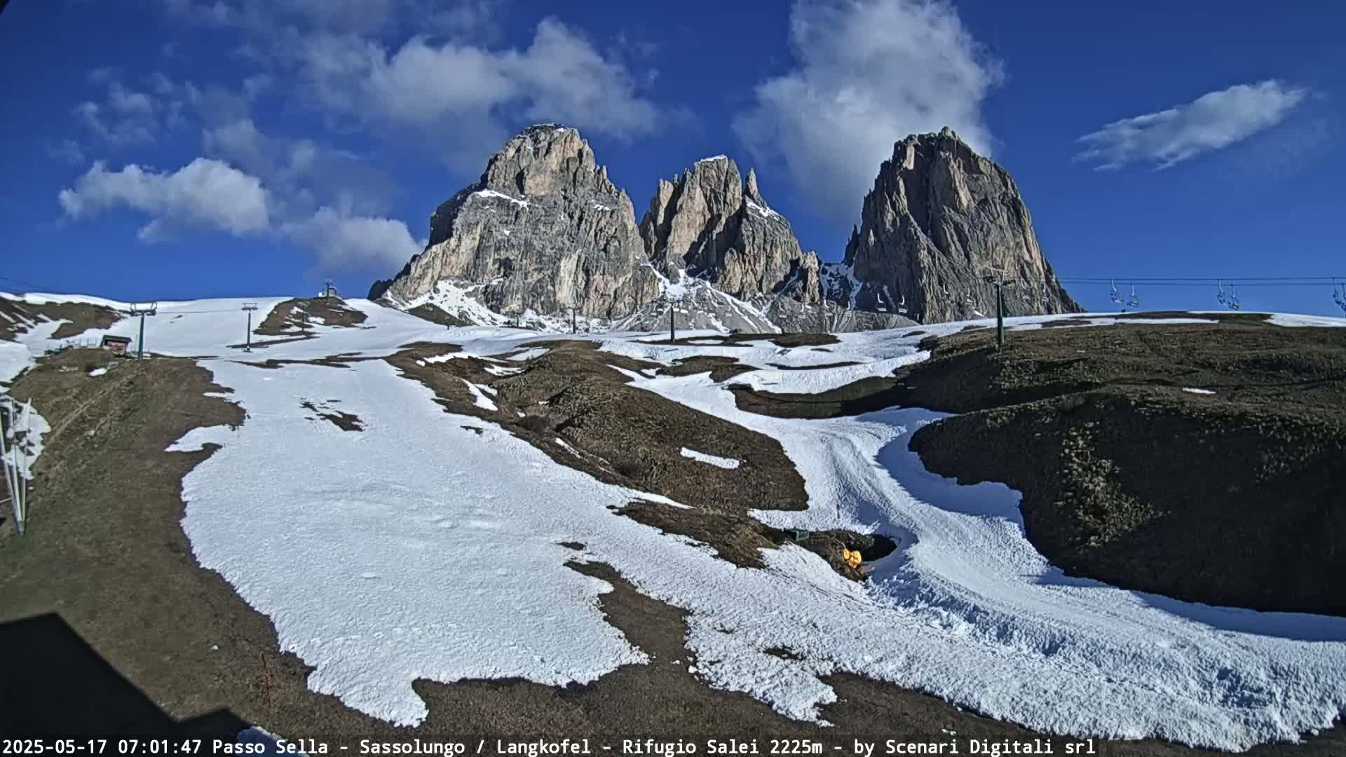 Sassolungo , Langkofel - Passo Sella Ski Slopes Dolomites Live Cam  - Bolzano, Trentino-South Tyrol, Italy