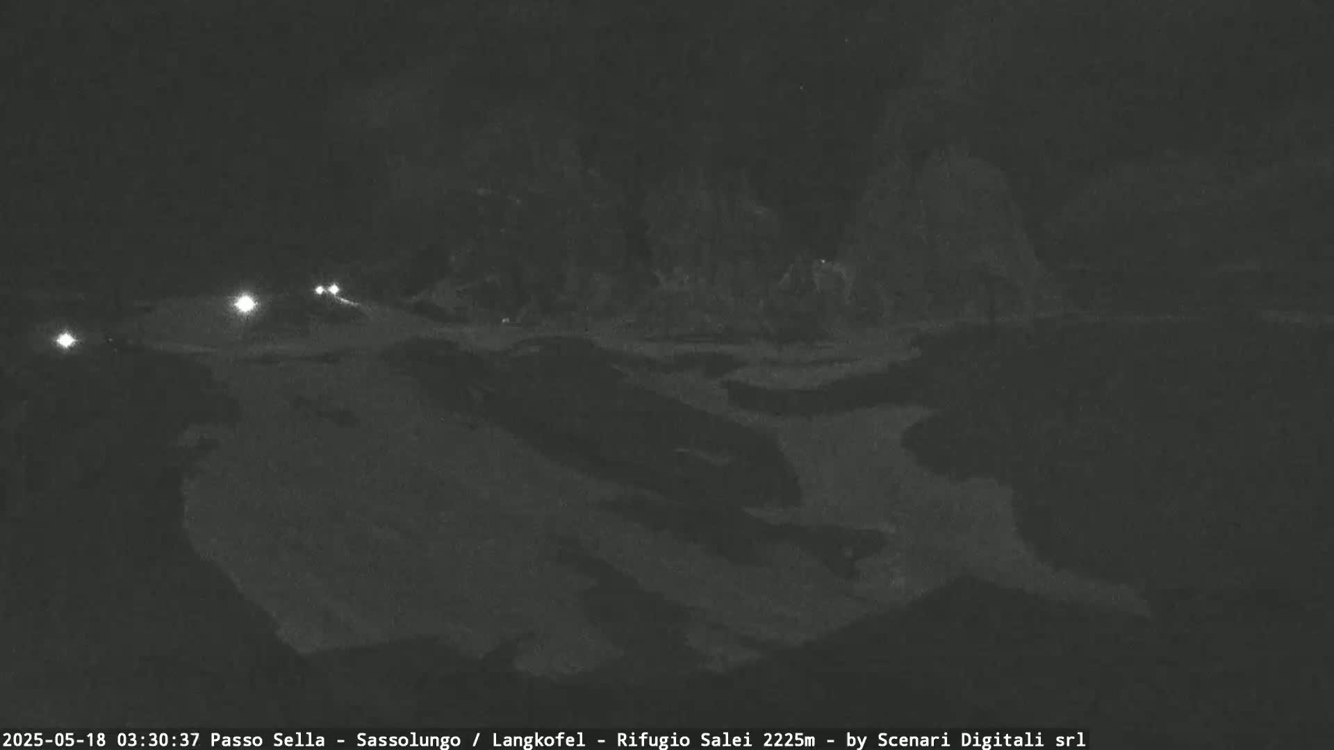 Sassolungo , Langkofel - Passo Sella Ski Slopes Dolomites Live Cam  - Bolzano, Trentino-South Tyrol, Italy