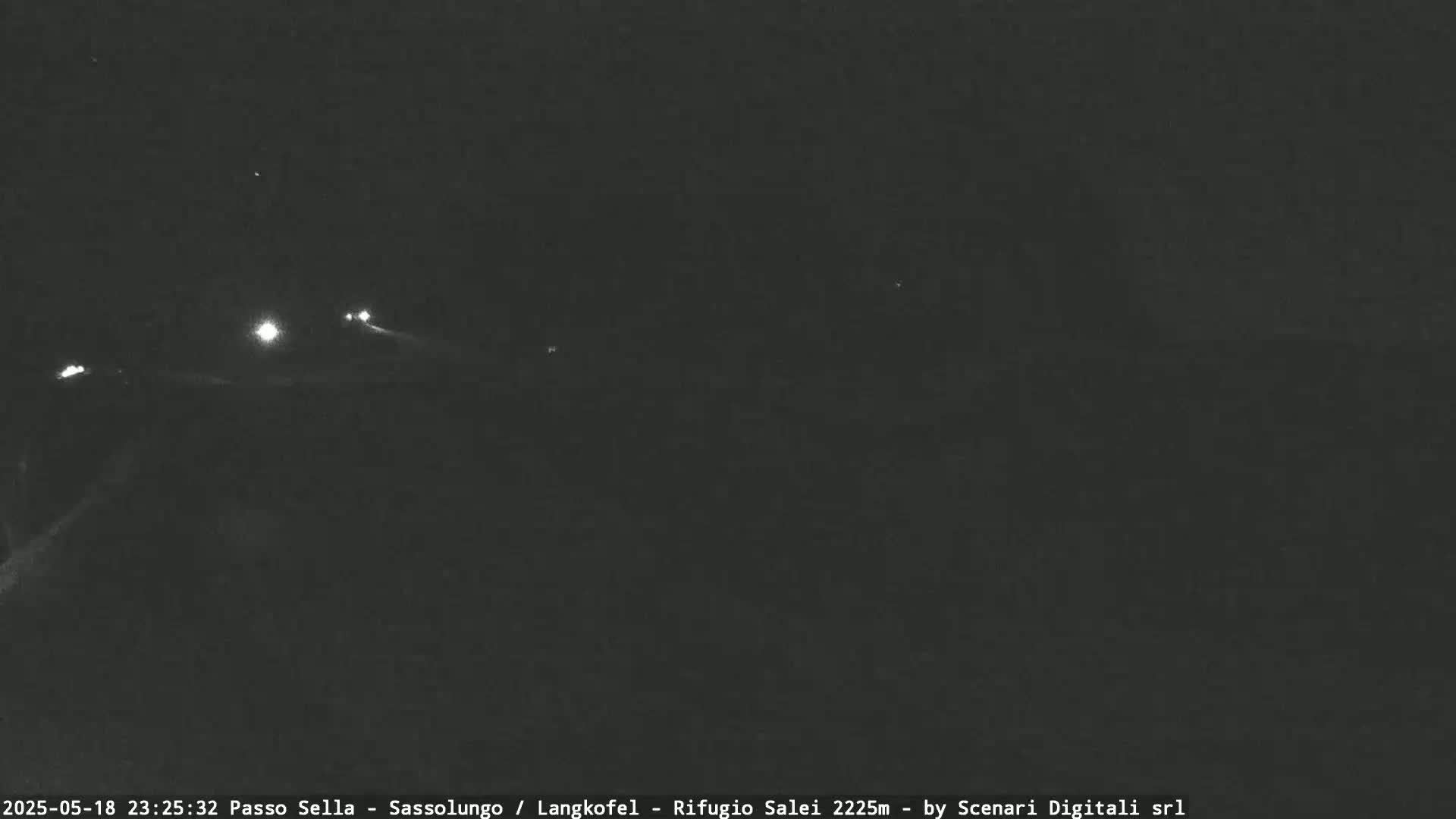 Sassolungo , Langkofel - Passo Sella Ski Slopes Dolomites Live Cam  - Bolzano, Trentino-South Tyrol, Italy