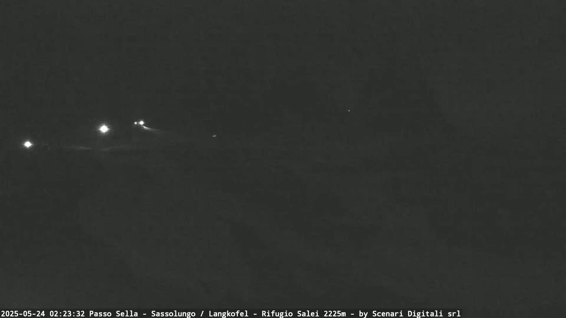Sassolungo , Langkofel - Passo Sella Ski Slopes Dolomites Live Cam  - Bolzano, Trentino-South Tyrol, Italy