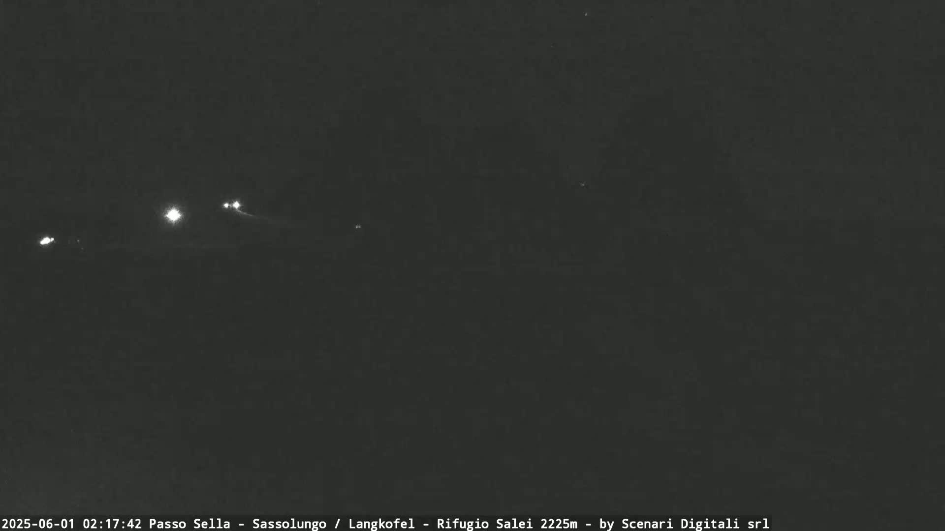 Sassolungo , Langkofel - Passo Sella Ski Slopes Dolomites Live Cam  - Bolzano, Trentino-South Tyrol, Italy