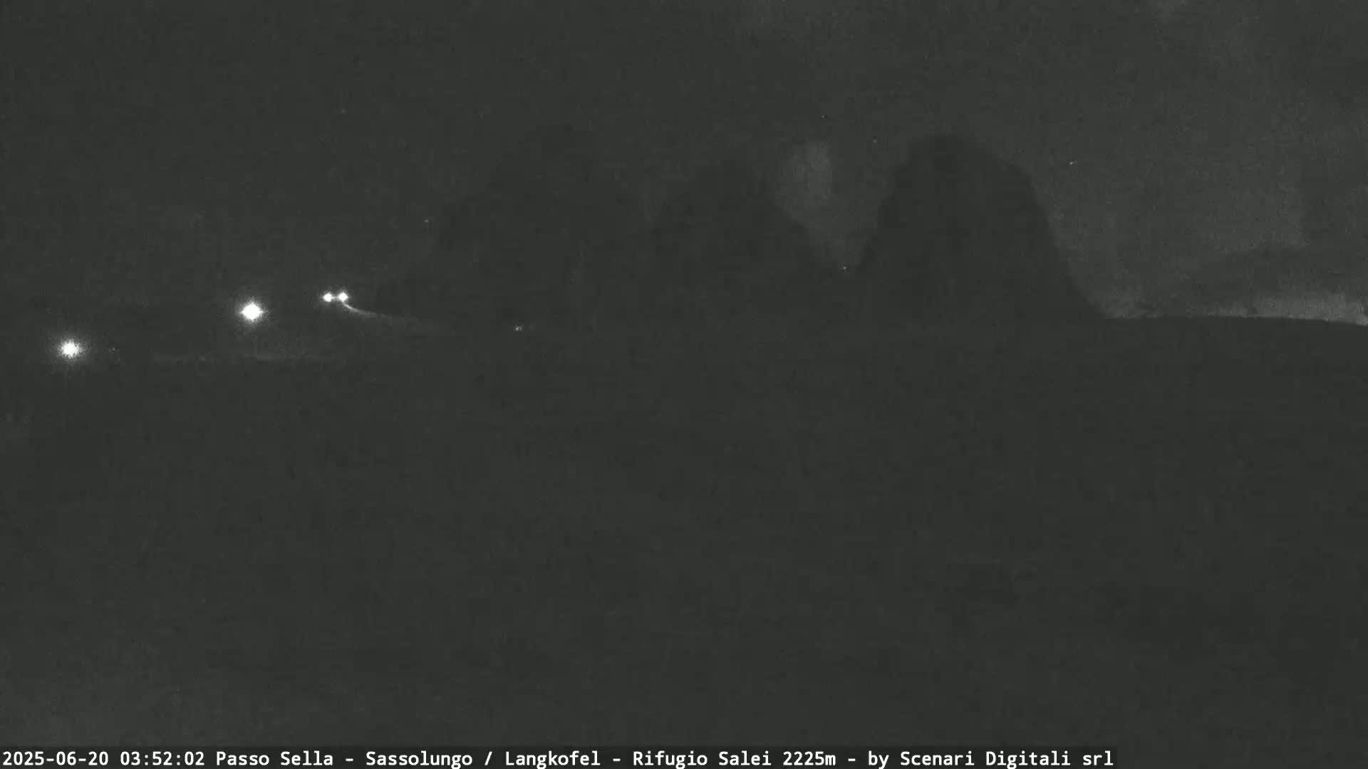 Sassolungo , Langkofel - Passo Sella Ski Slopes Dolomites Live Cam  - Bolzano, Trentino-South Tyrol, Italy
