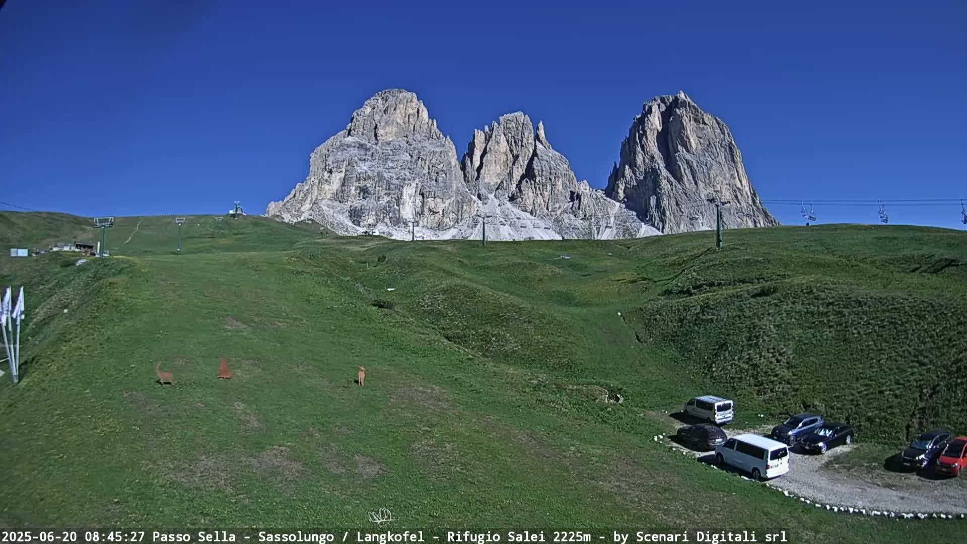 Sassolungo , Langkofel - Passo Sella Ski Slopes Dolomites Live Cam  - Bolzano, Trentino-South Tyrol, Italy