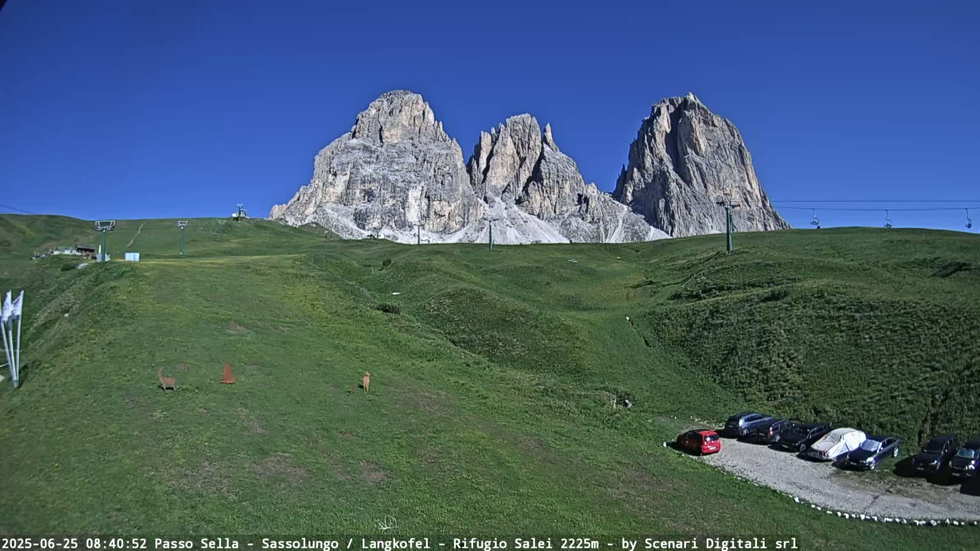 Sassolungo , Langkofel - Passo Sella Ski Slopes Dolomites Live Cam  - Bolzano, Trentino-South Tyrol, Italy