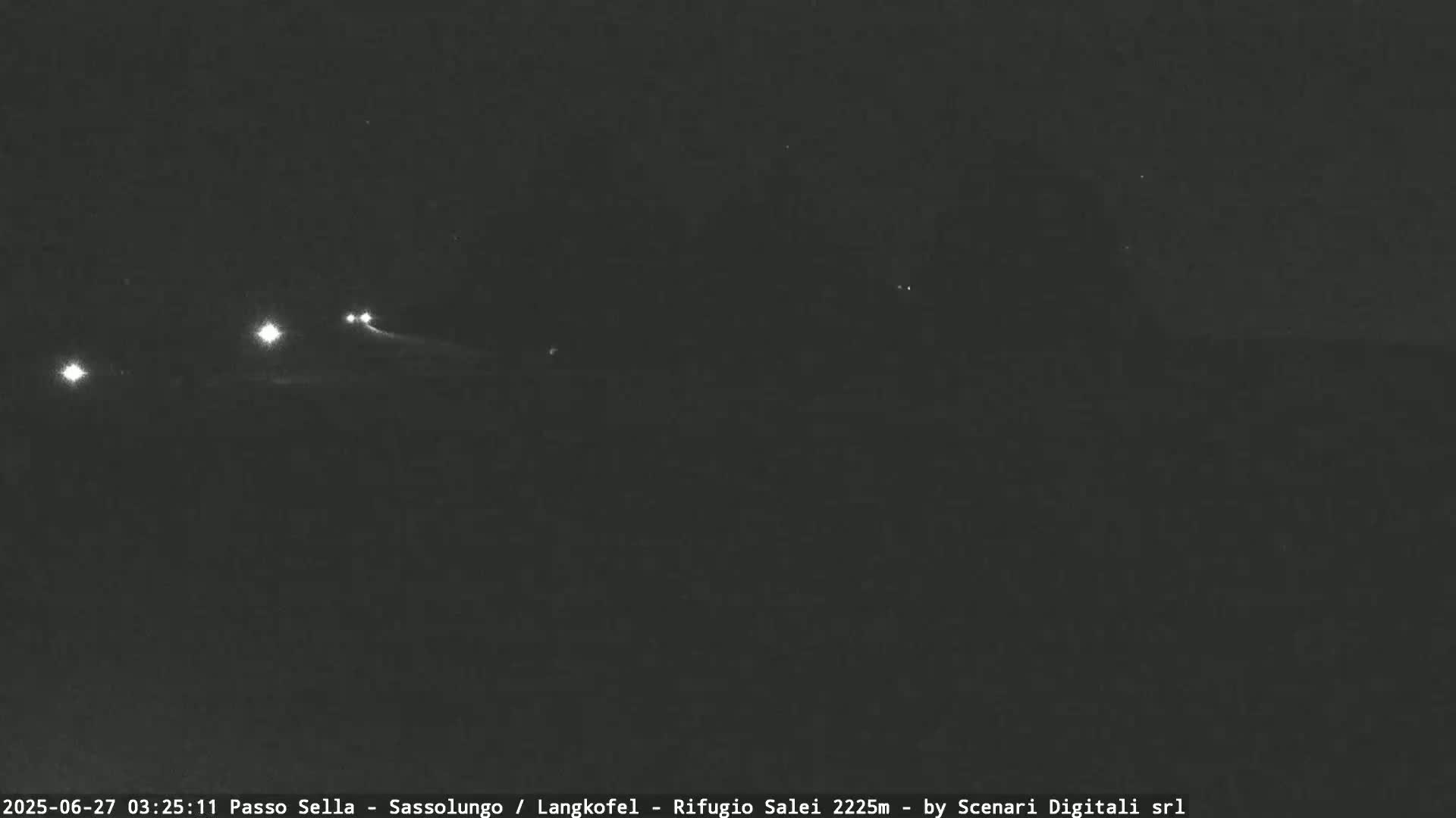 Sassolungo , Langkofel - Passo Sella Ski Slopes Dolomites Live Cam  - Bolzano, Trentino-South Tyrol, Italy