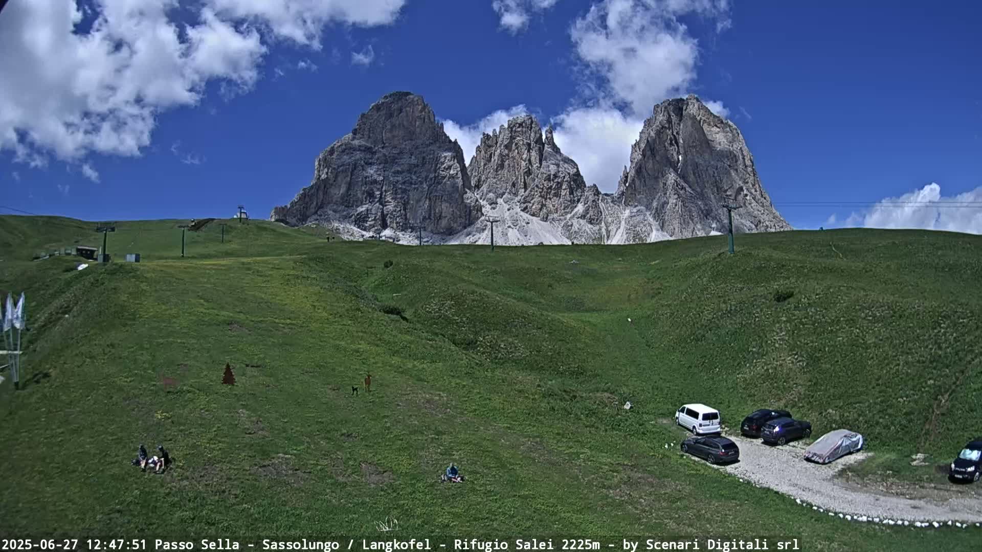 Sassolungo , Langkofel - Passo Sella Ski Slopes Dolomites Live Cam  - Bolzano, Trentino-South Tyrol, Italy