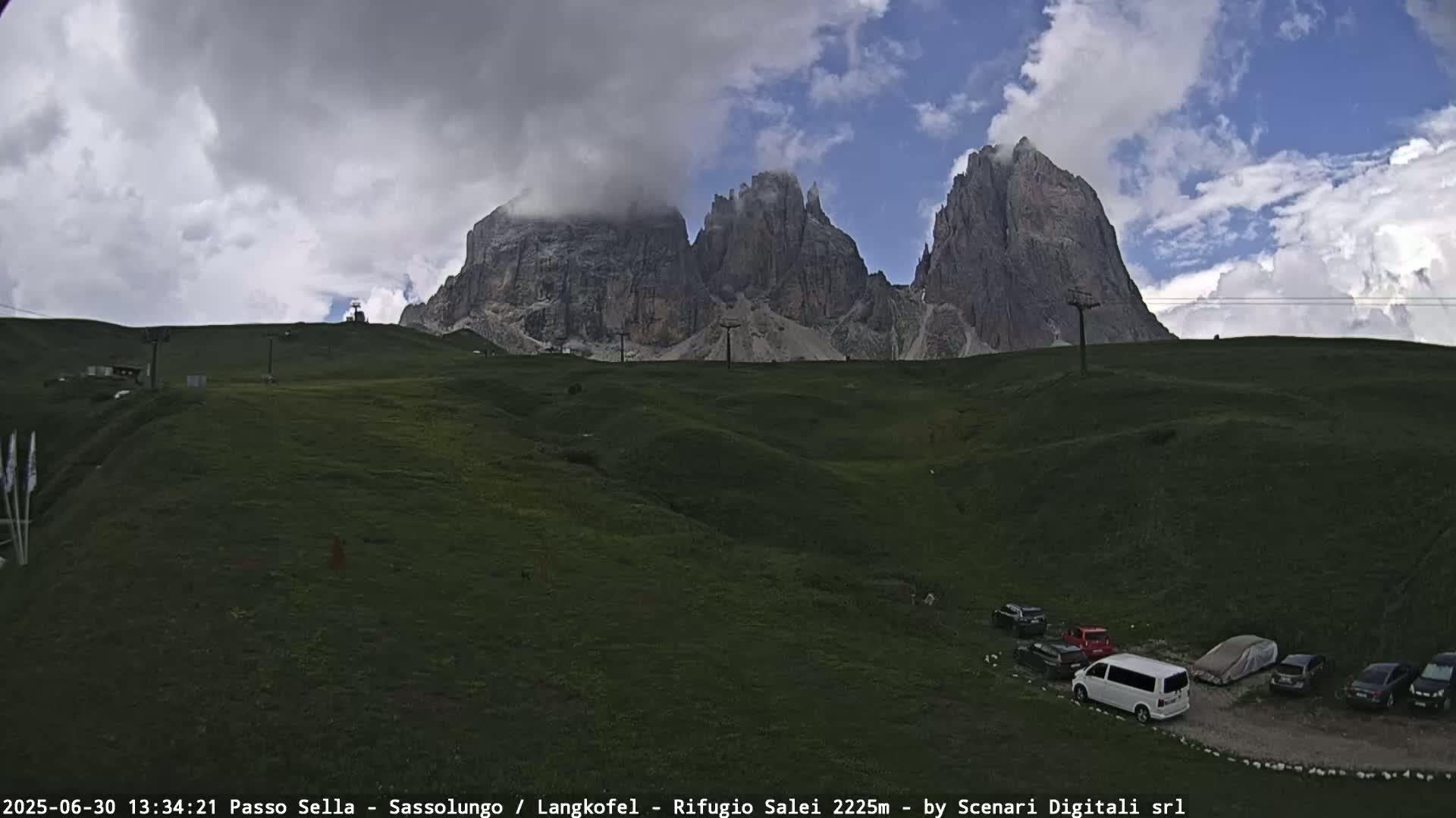Sassolungo , Langkofel - Passo Sella Ski Slopes Dolomites Live Cam  - Bolzano, Trentino-South Tyrol, Italy