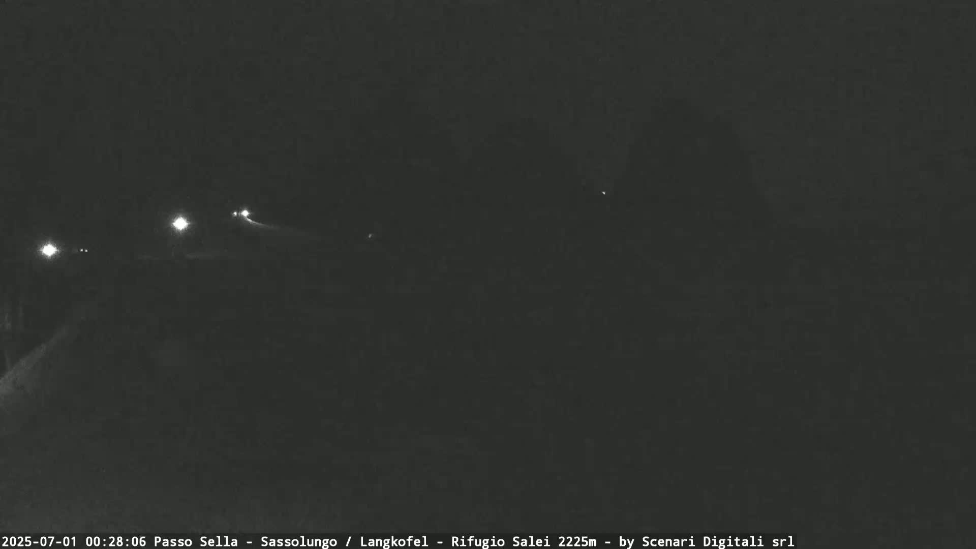 Sassolungo , Langkofel - Passo Sella Ski Slopes Dolomites Live Cam  - Bolzano, Trentino-South Tyrol, Italy