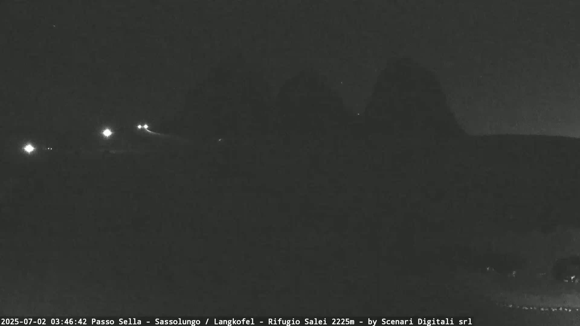 Sassolungo , Langkofel - Passo Sella Ski Slopes Dolomites Live Cam  - Bolzano, Trentino-South Tyrol, Italy