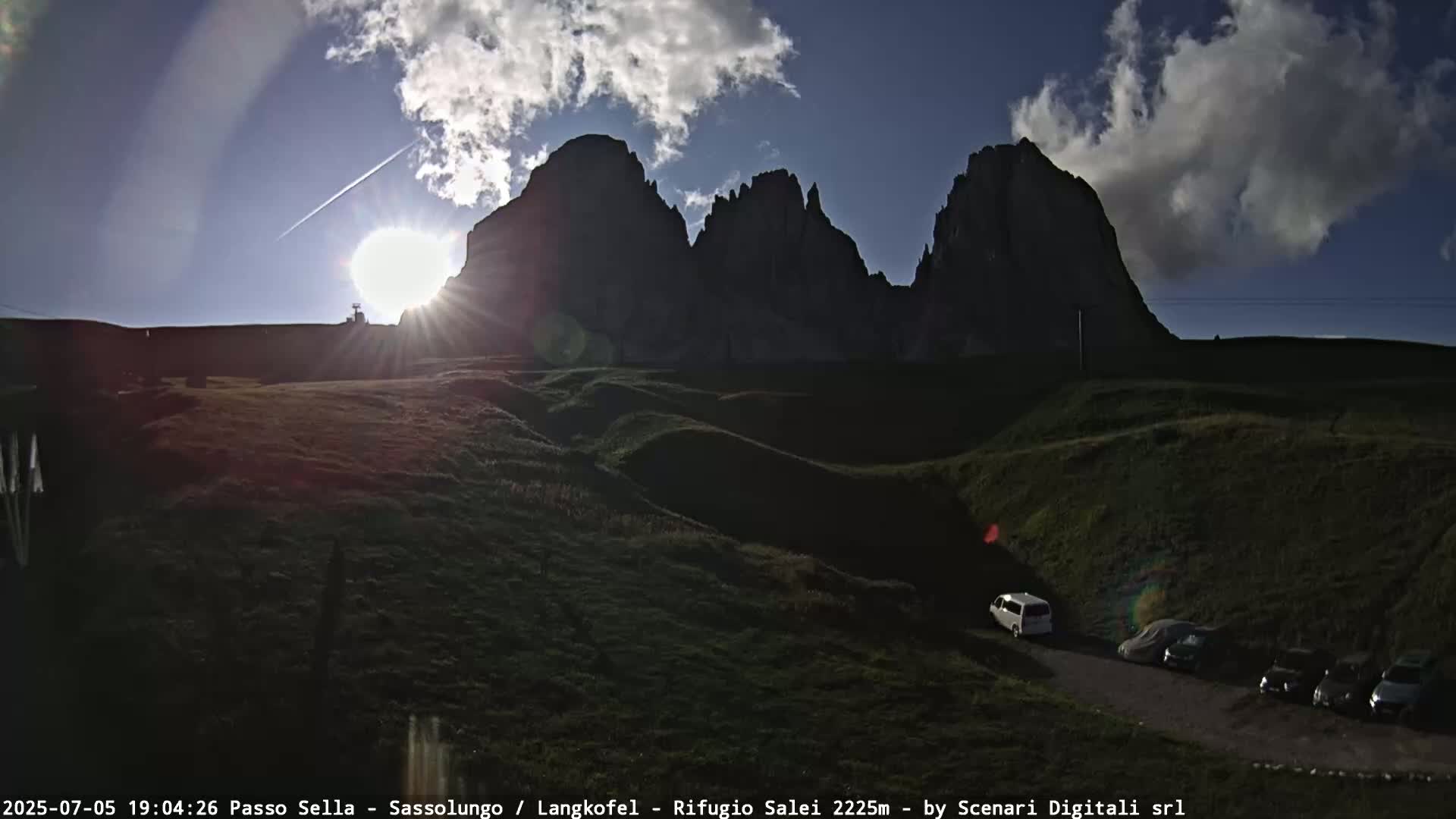 Sassolungo , Langkofel - Passo Sella Ski Slopes Dolomites Live Cam  - Bolzano, Trentino-South Tyrol, Italy