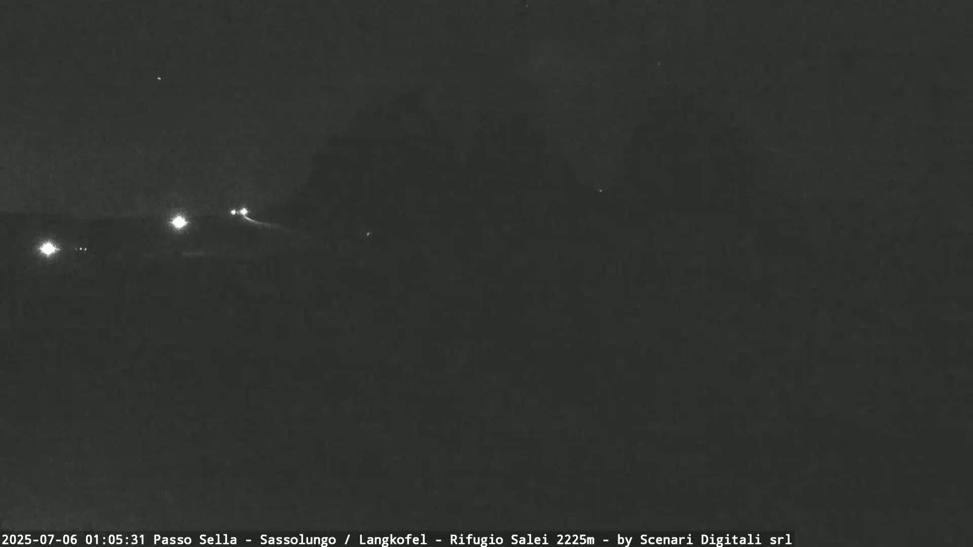 Sassolungo , Langkofel - Passo Sella Ski Slopes Dolomites Live Cam  - Bolzano, Trentino-South Tyrol, Italy