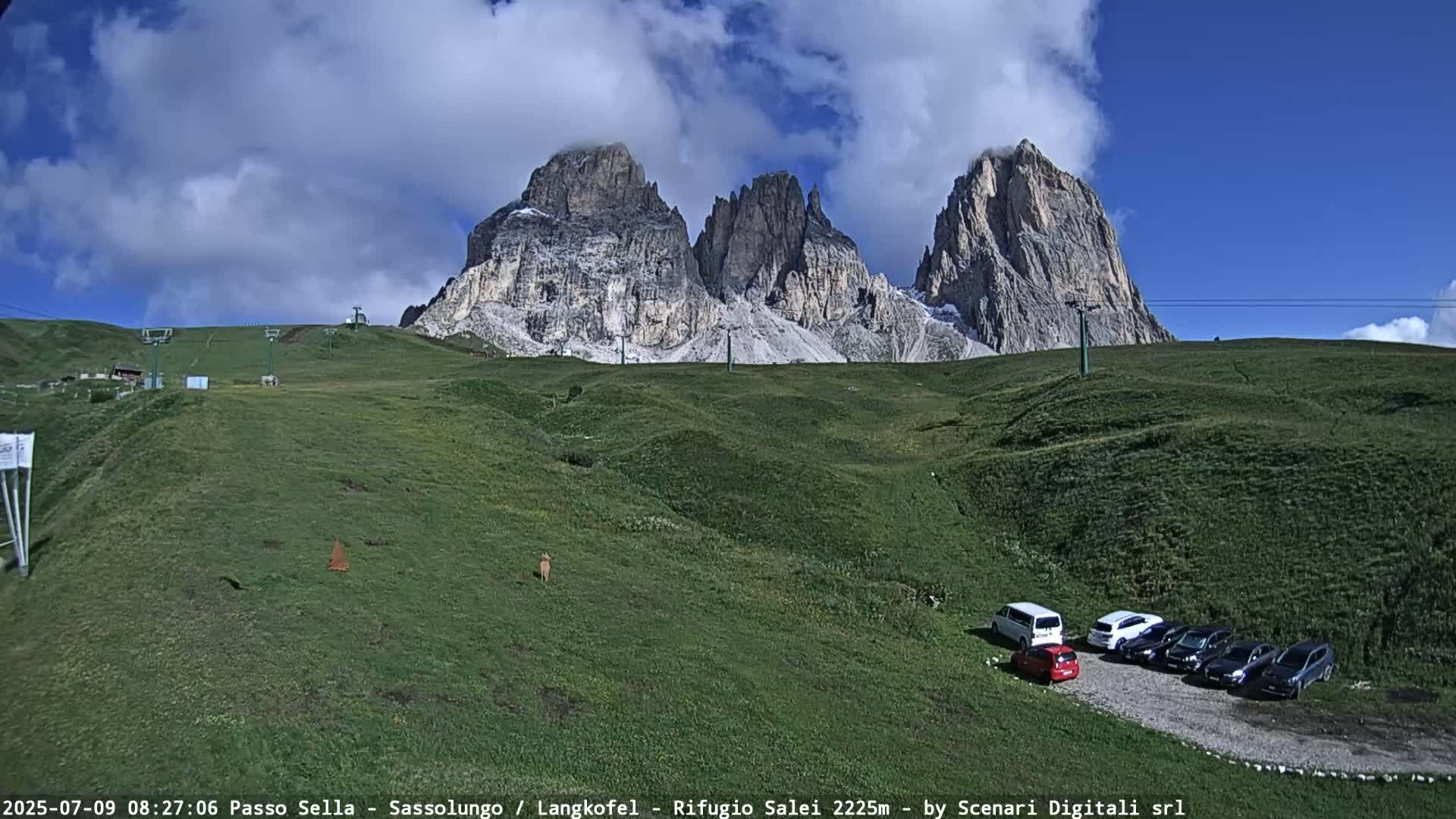 Sassolungo , Langkofel - Passo Sella Ski Slopes Dolomites Live Cam  - Bolzano, Trentino-South Tyrol, Italy