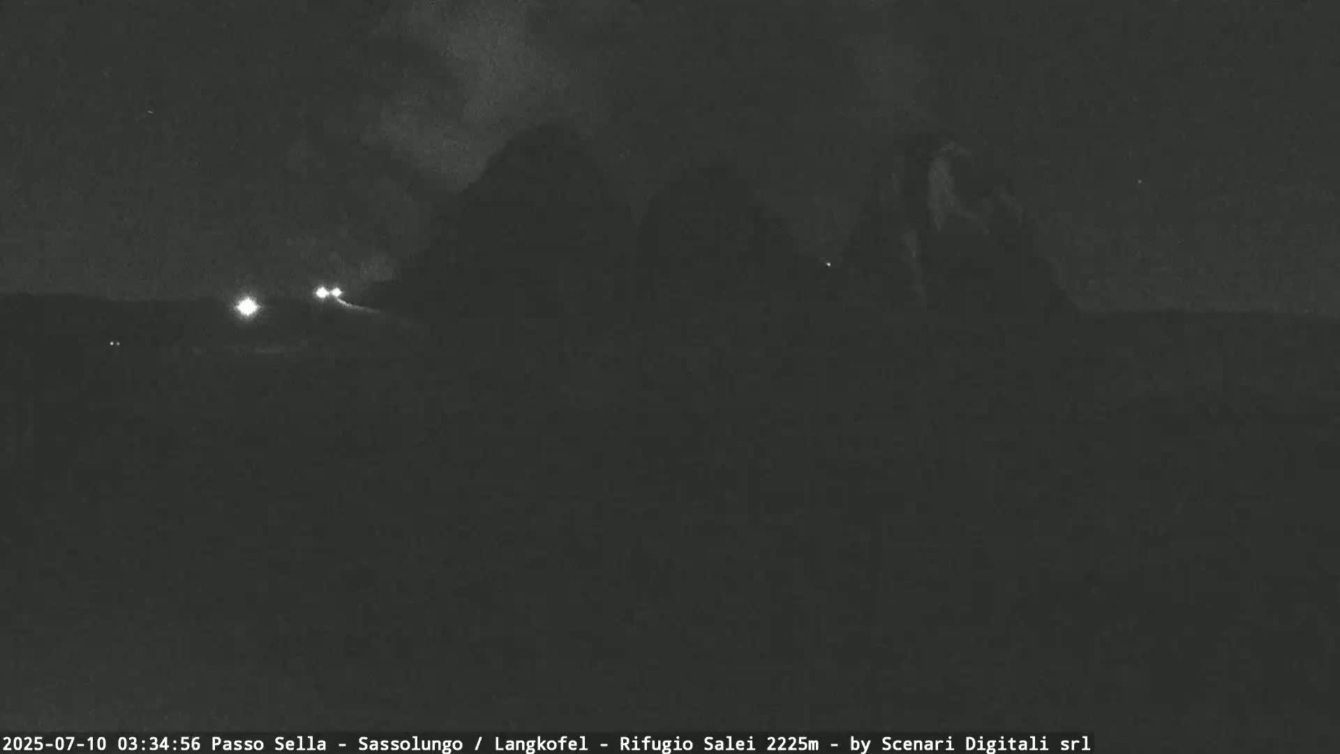 Sassolungo , Langkofel - Passo Sella Ski Slopes Dolomites Live Cam  - Bolzano, Trentino-South Tyrol, Italy