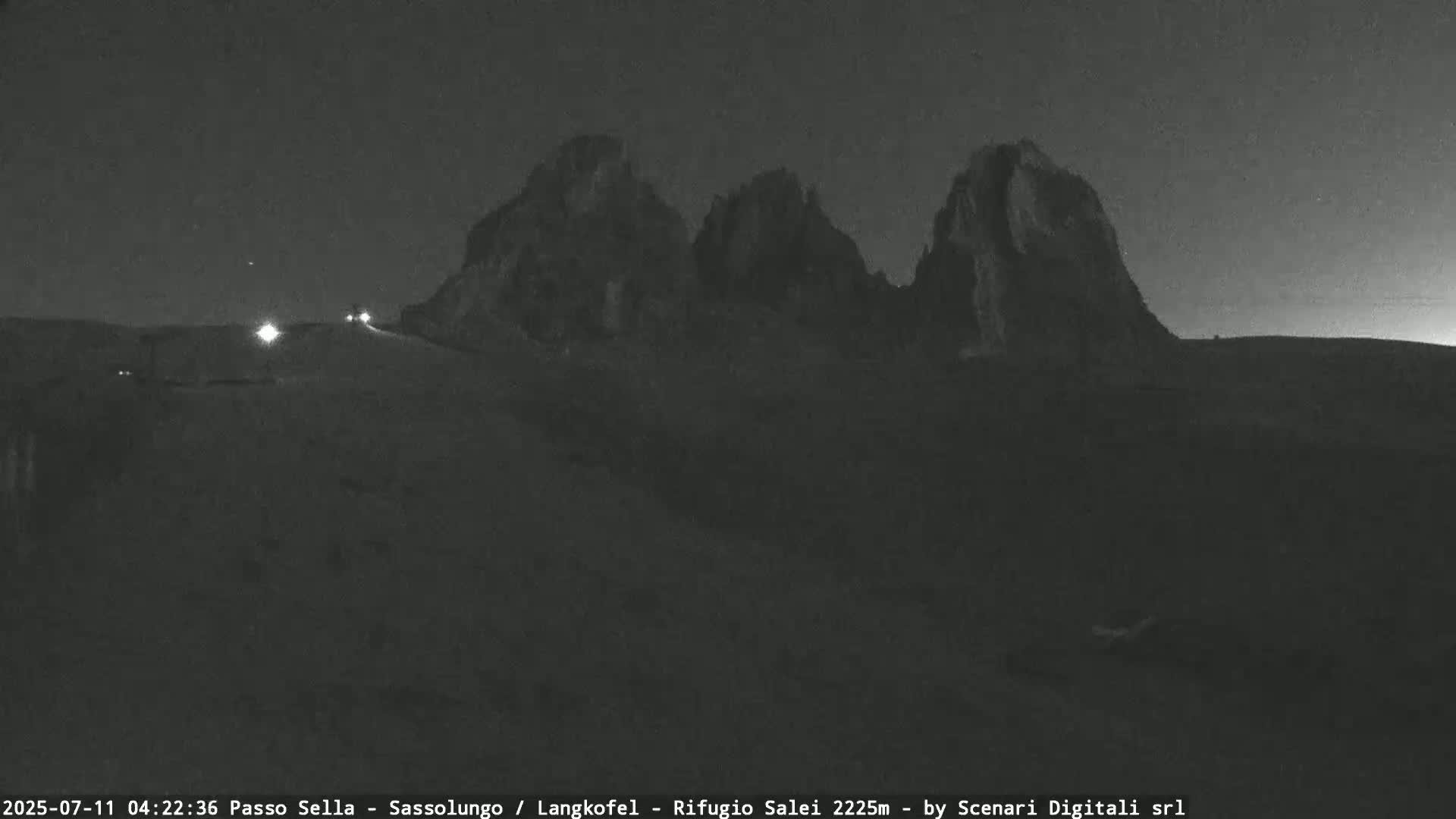 Sassolungo , Langkofel - Passo Sella Ski Slopes Dolomites Live Cam  - Bolzano, Trentino-South Tyrol, Italy