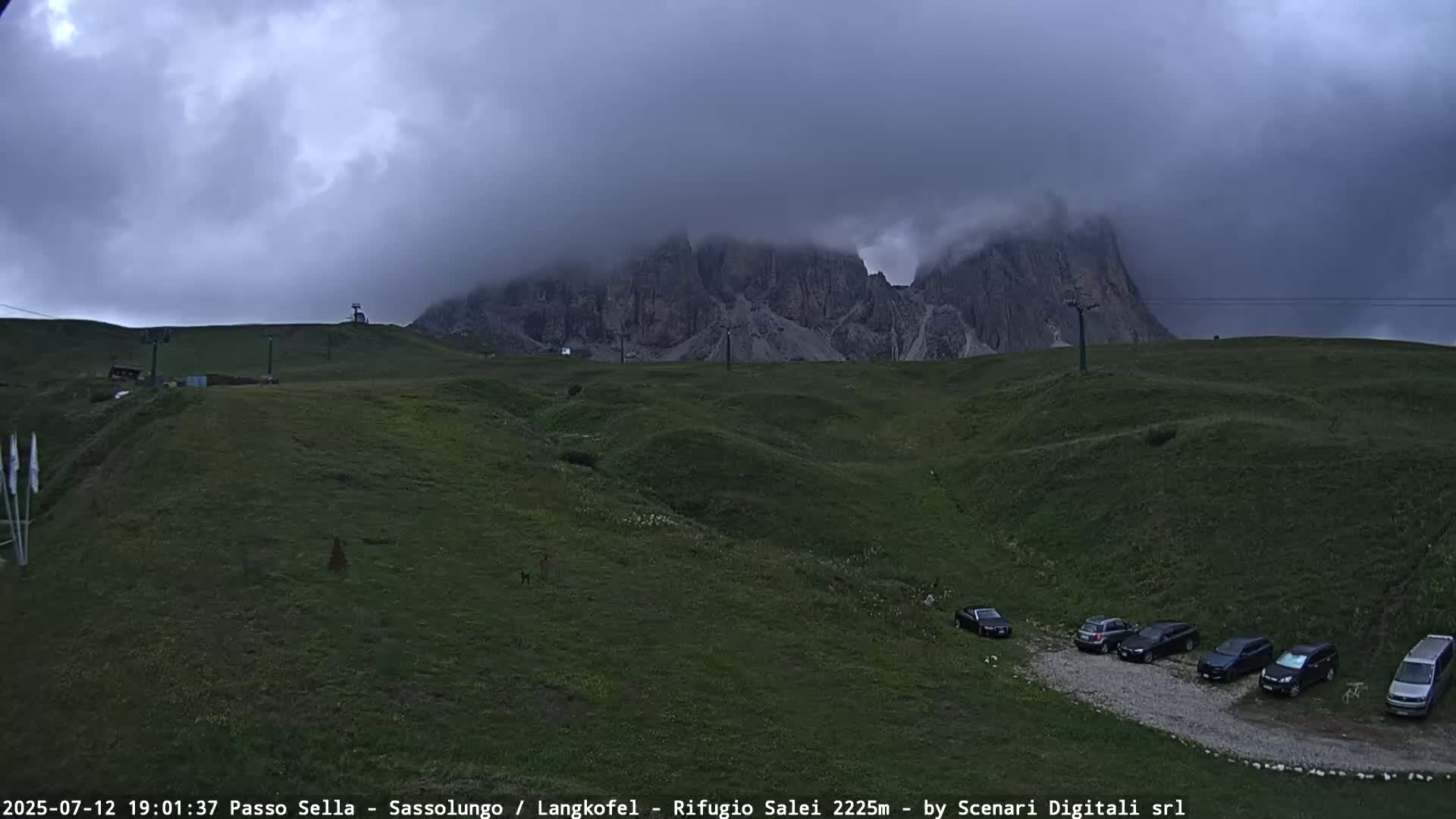Sassolungo , Langkofel - Passo Sella Ski Slopes Dolomites Live Cam  - Bolzano, Trentino-South Tyrol, Italy