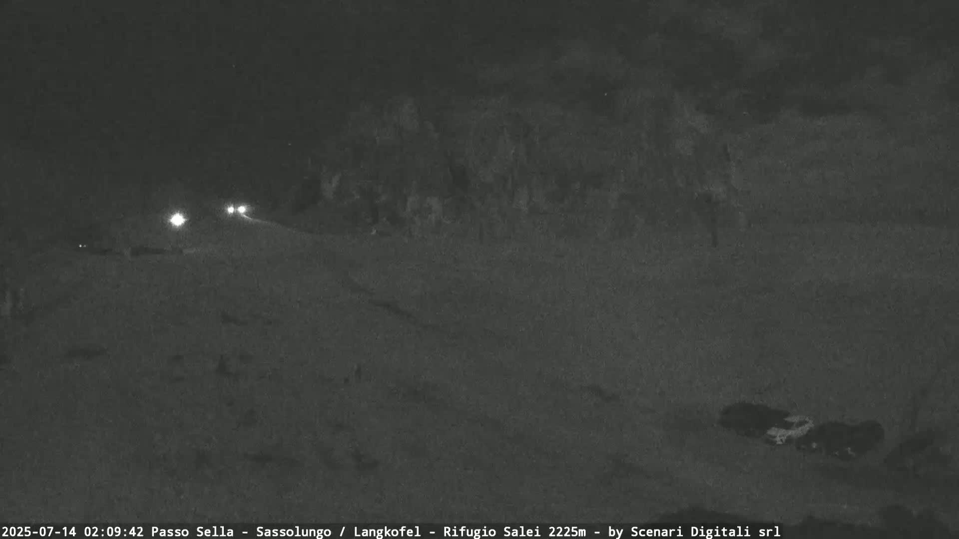 Sassolungo , Langkofel - Passo Sella Ski Slopes Dolomites Live Cam  - Bolzano, Trentino-South Tyrol, Italy