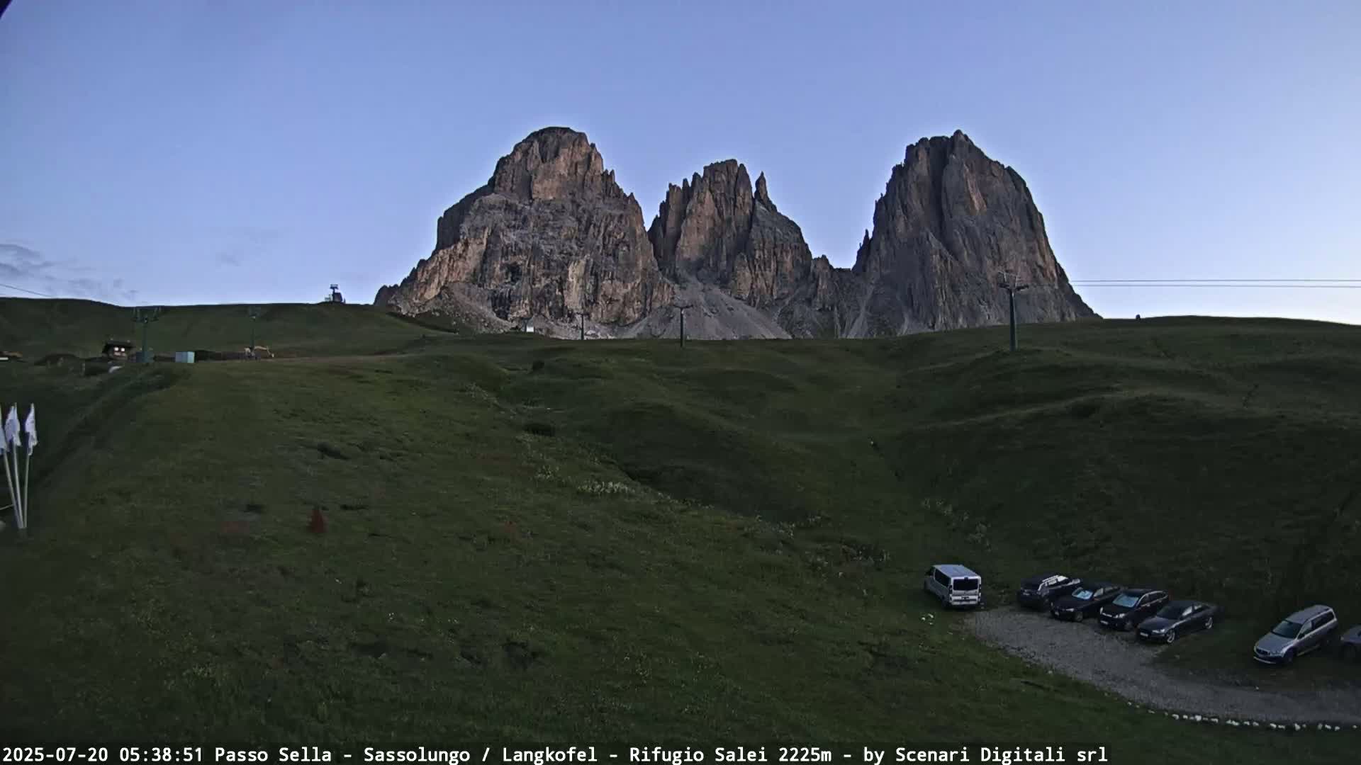 Sassolungo , Langkofel - Passo Sella Ski Slopes Dolomites Live Cam  - Bolzano, Trentino-South Tyrol, Italy