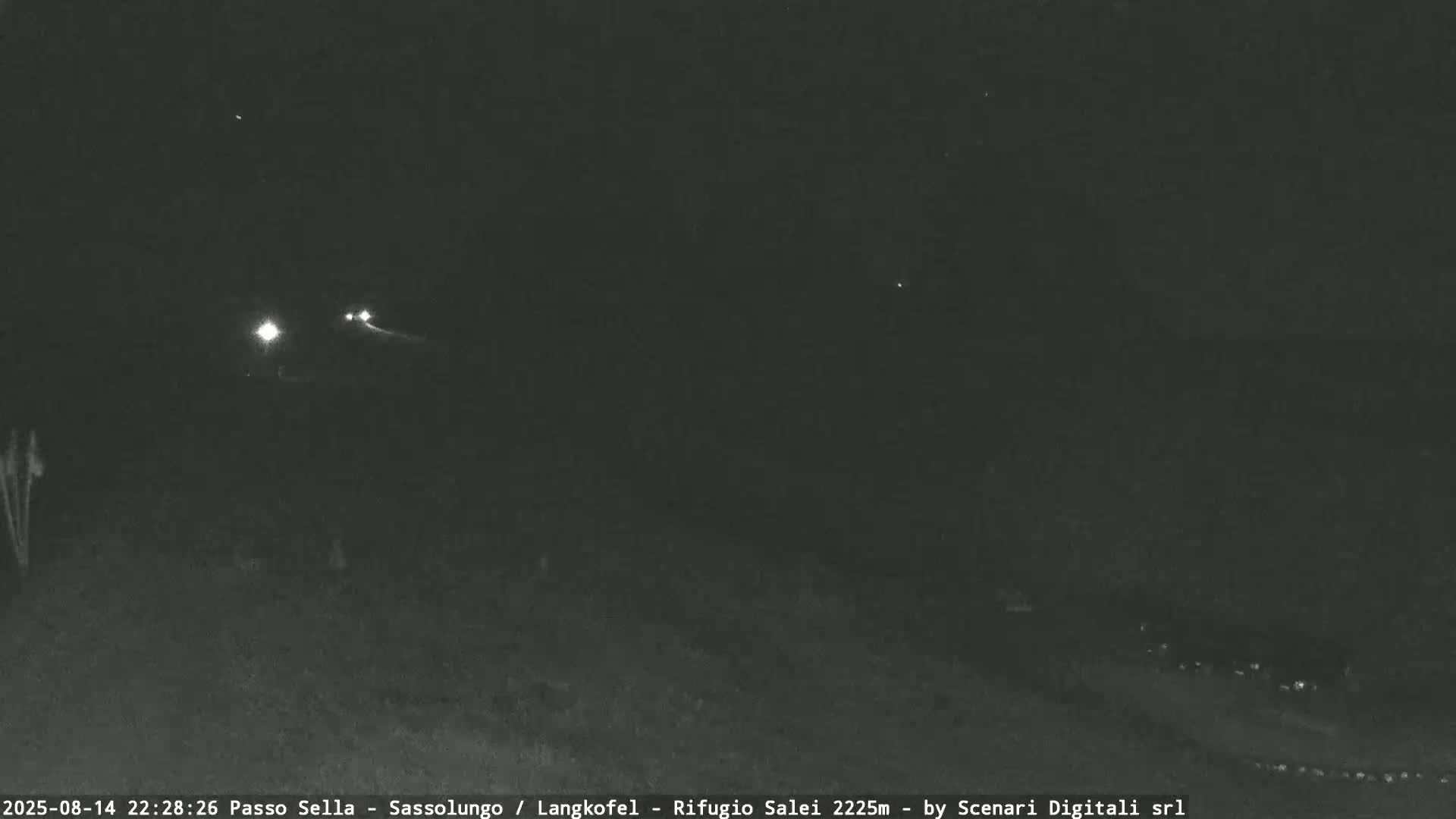 Sassolungo , Langkofel - Passo Sella Ski Slopes Dolomites Live Cam  - Bolzano, Trentino-South Tyrol, Italy