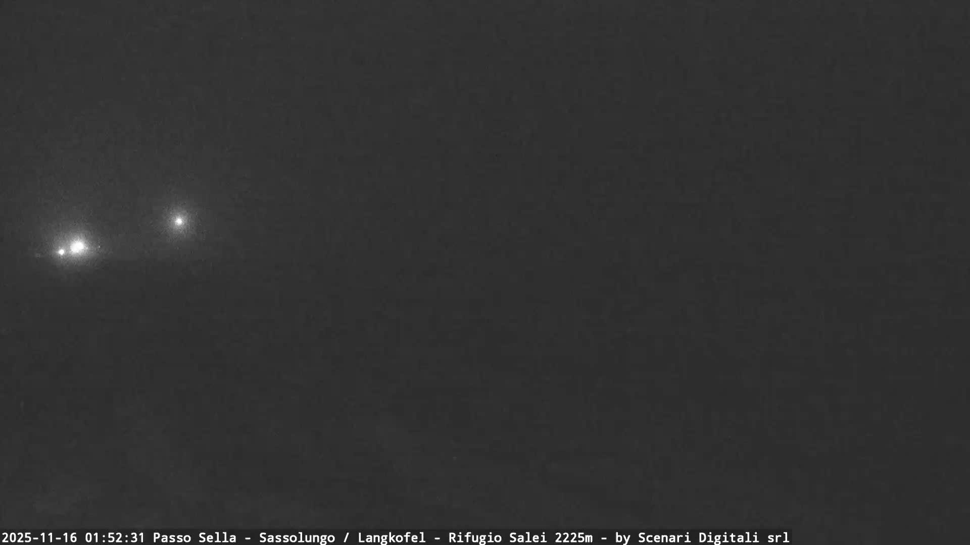 Sassolungo , Langkofel - Passo Sella Ski Slopes Dolomites Live Cam  - Bolzano, Trentino-South Tyrol, Italy