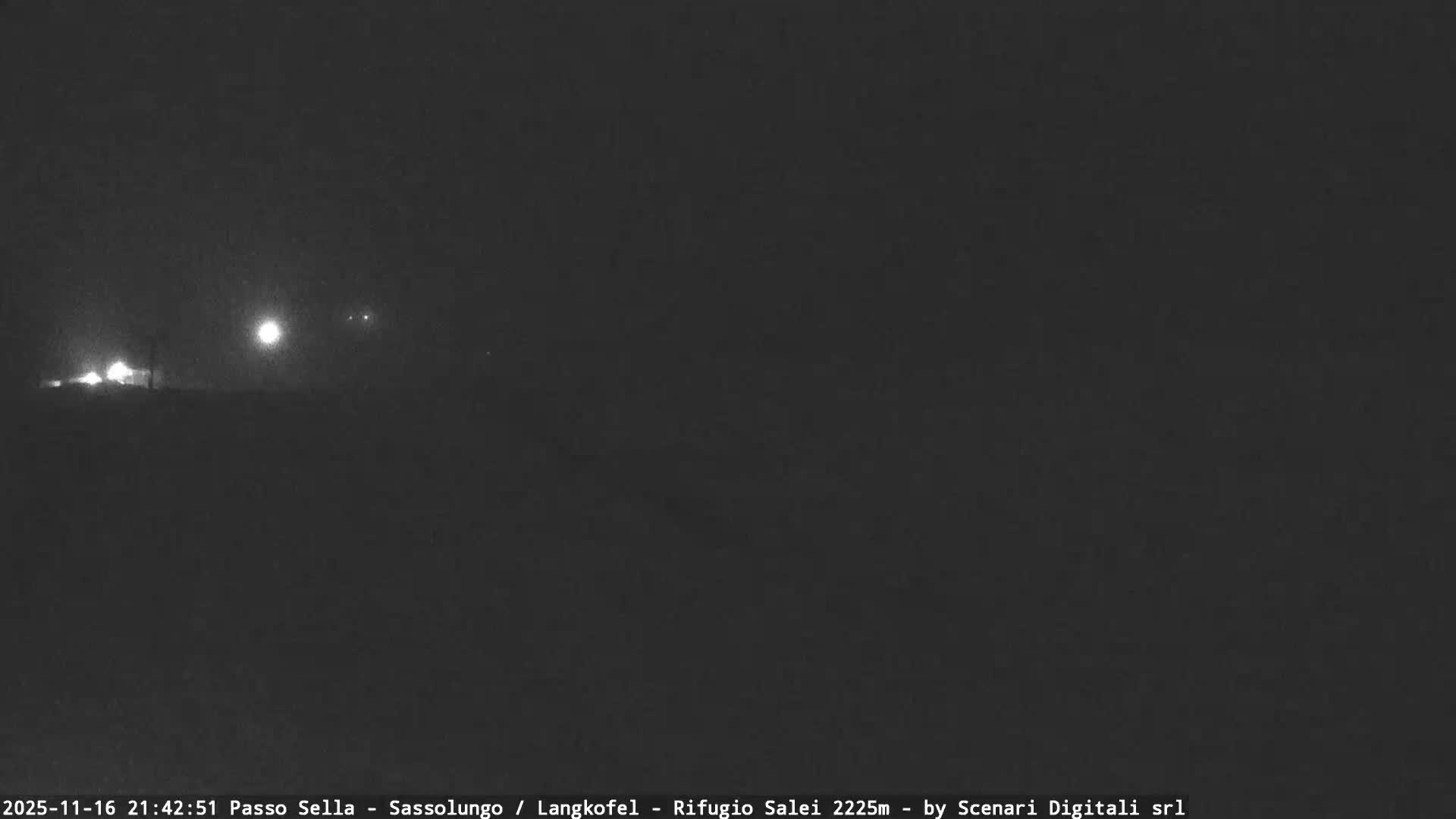 Sassolungo , Langkofel - Passo Sella Ski Slopes Dolomites Live Cam  - Bolzano, Trentino-South Tyrol, Italy