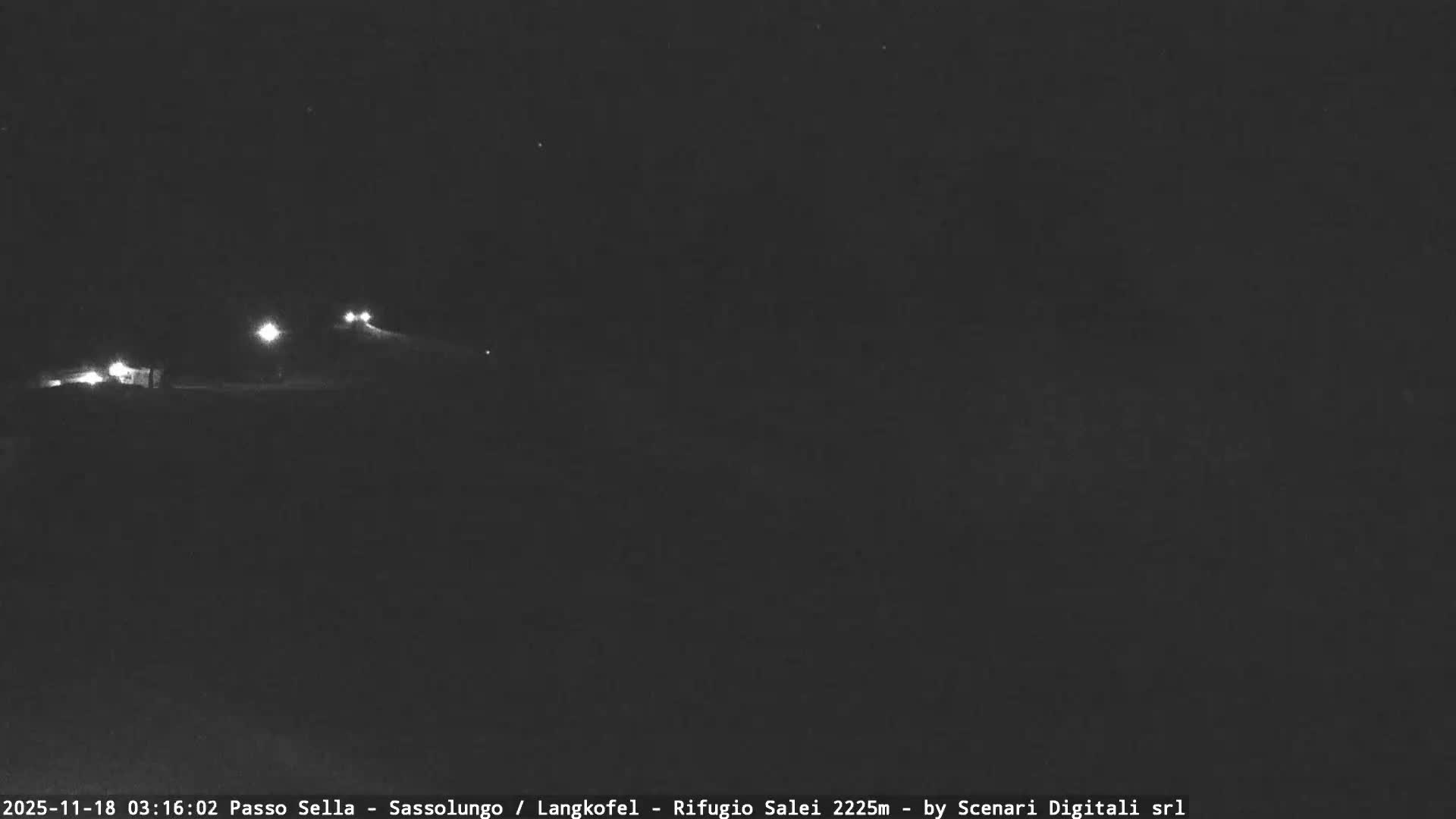 Sassolungo , Langkofel - Passo Sella Ski Slopes Dolomites Live Cam  - Bolzano, Trentino-South Tyrol, Italy