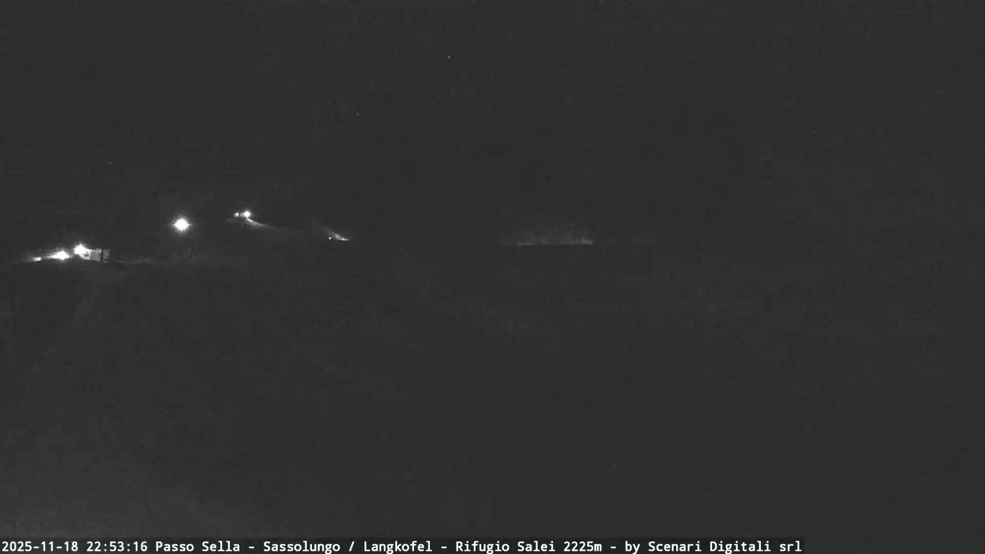 Sassolungo , Langkofel - Passo Sella Ski Slopes Dolomites Live Cam  - Bolzano, Trentino-South Tyrol, Italy